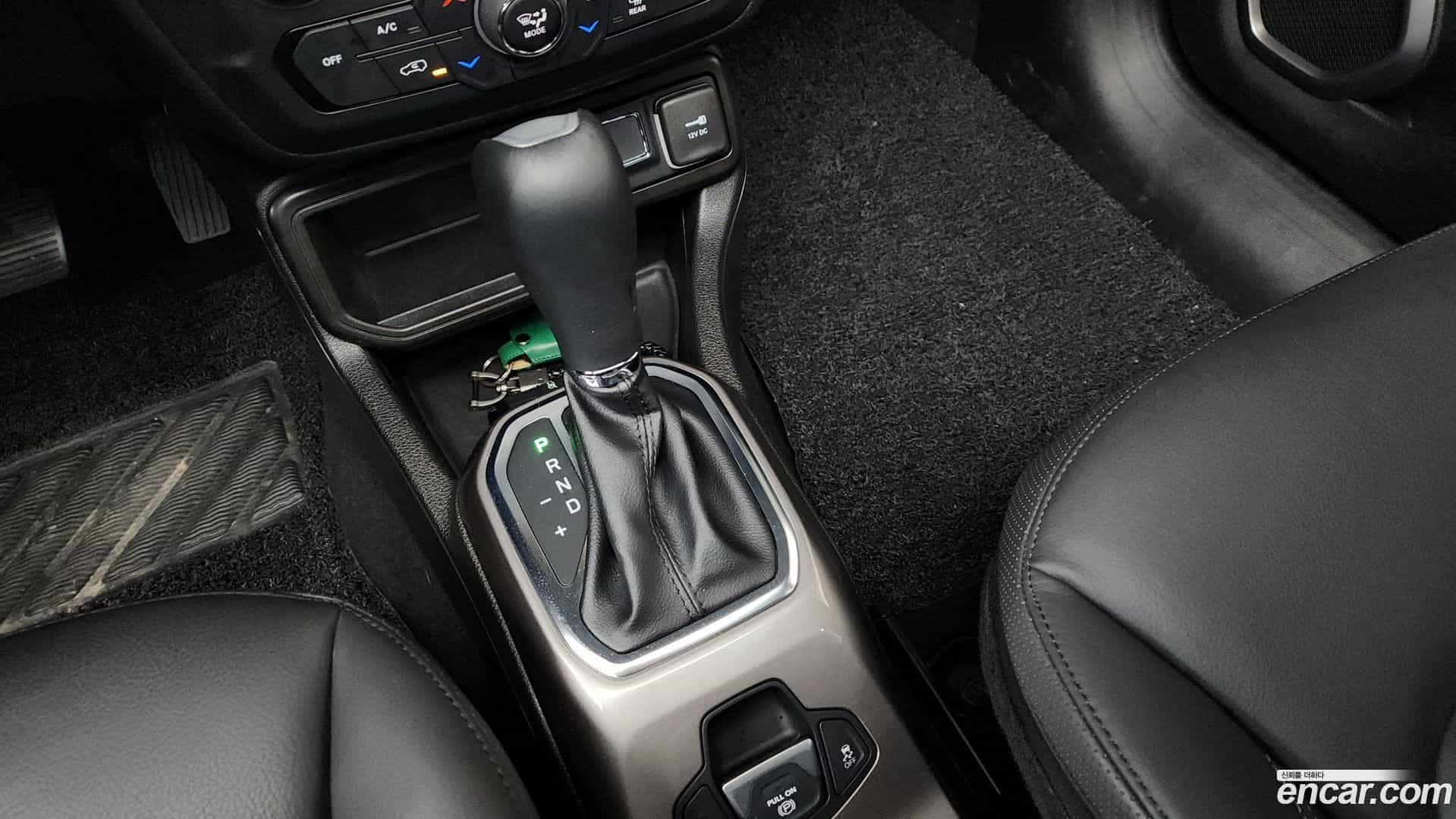 Renegade Jeep 2022.11-INNER-009