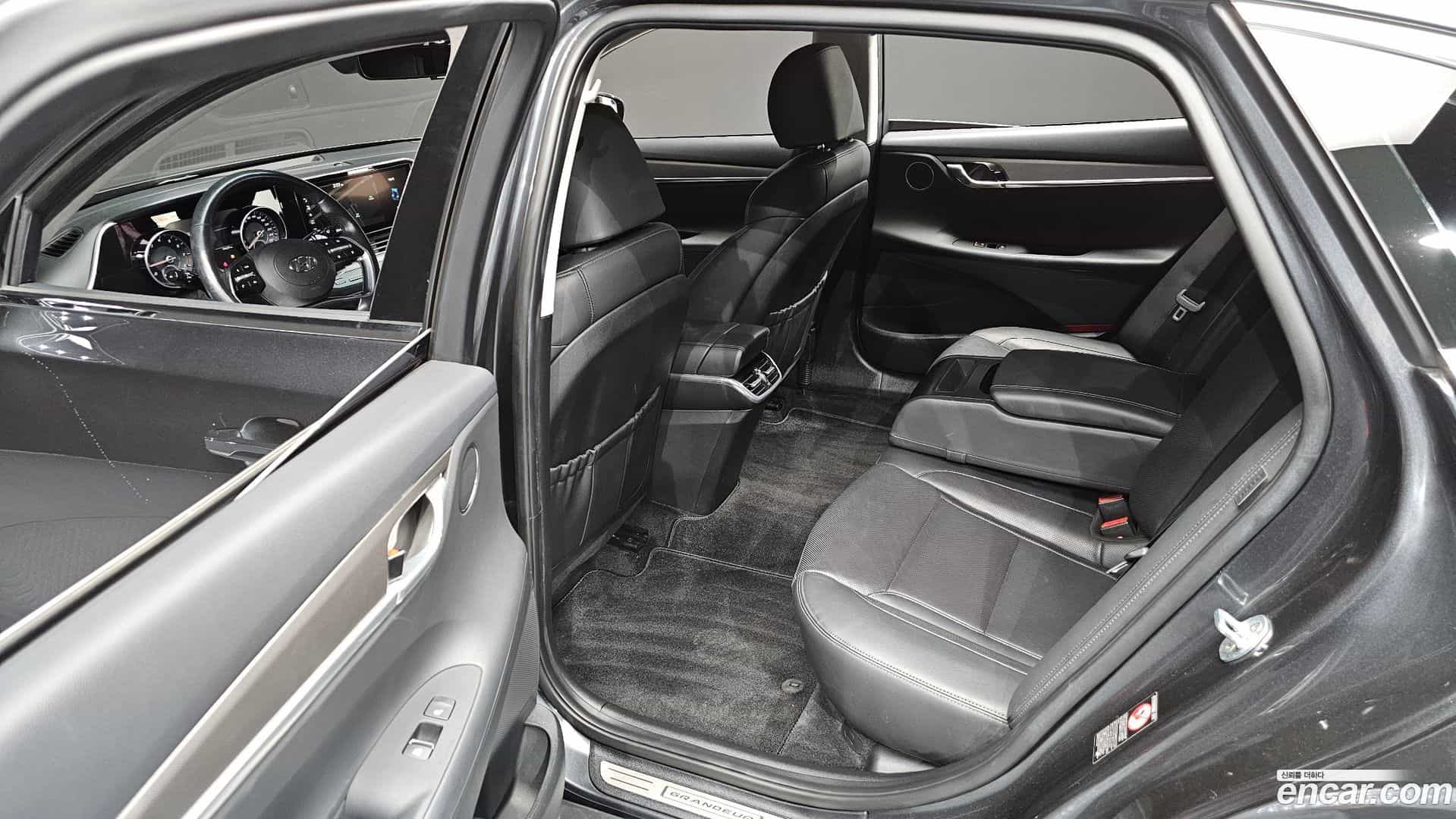 Grandeur Hyundai 2020.7-OPTION-015