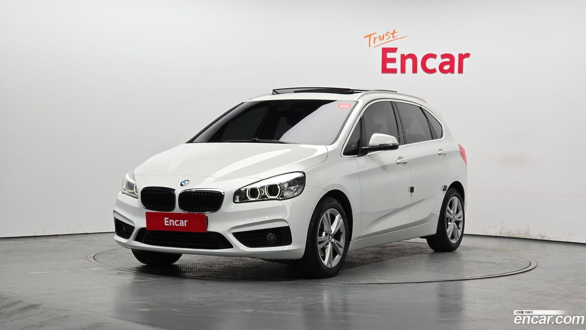 Main__Slider__Photo:2-Series BMW 2016.11-0