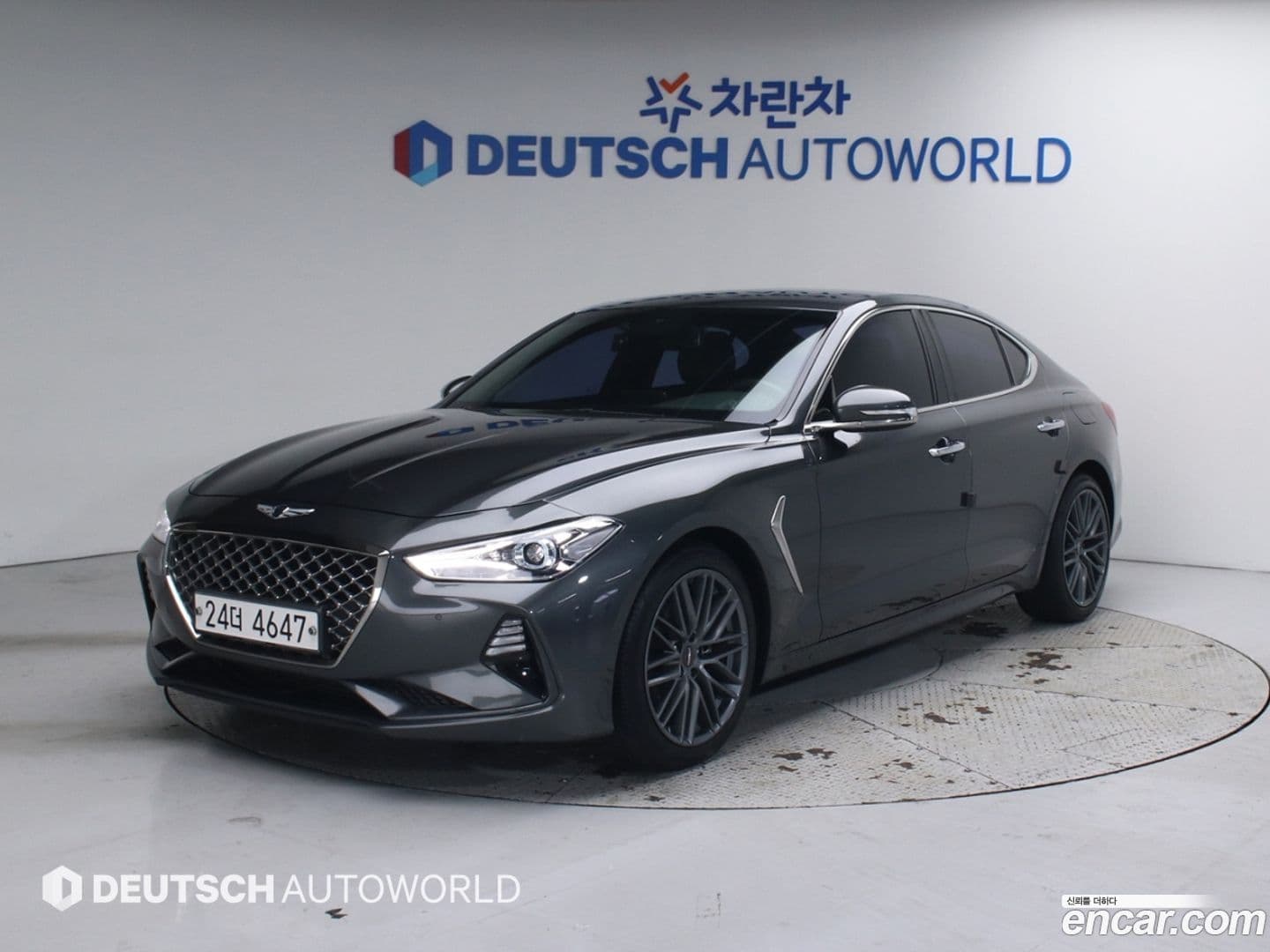 Main__Slider__Photo:G70 Genesis 2017.8-0