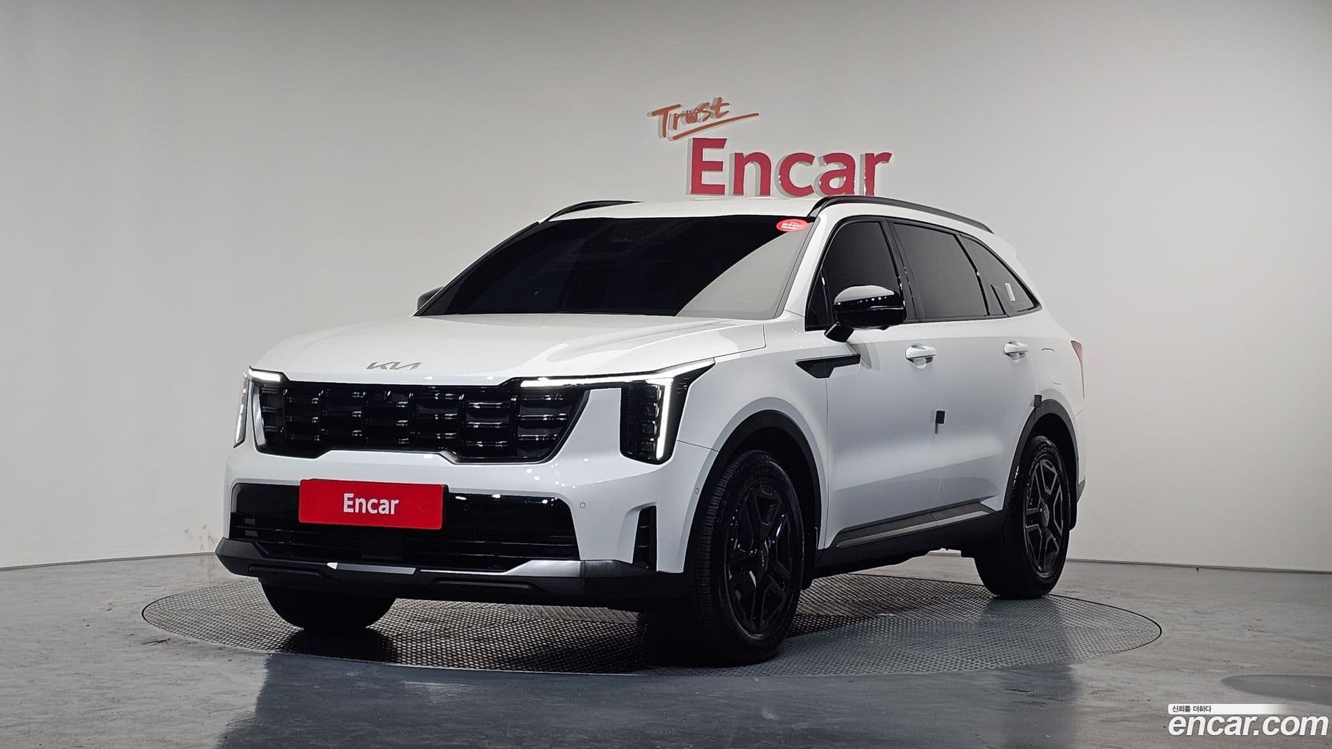 Main__Slider__Photo:Sorento Kia 2024.0-0