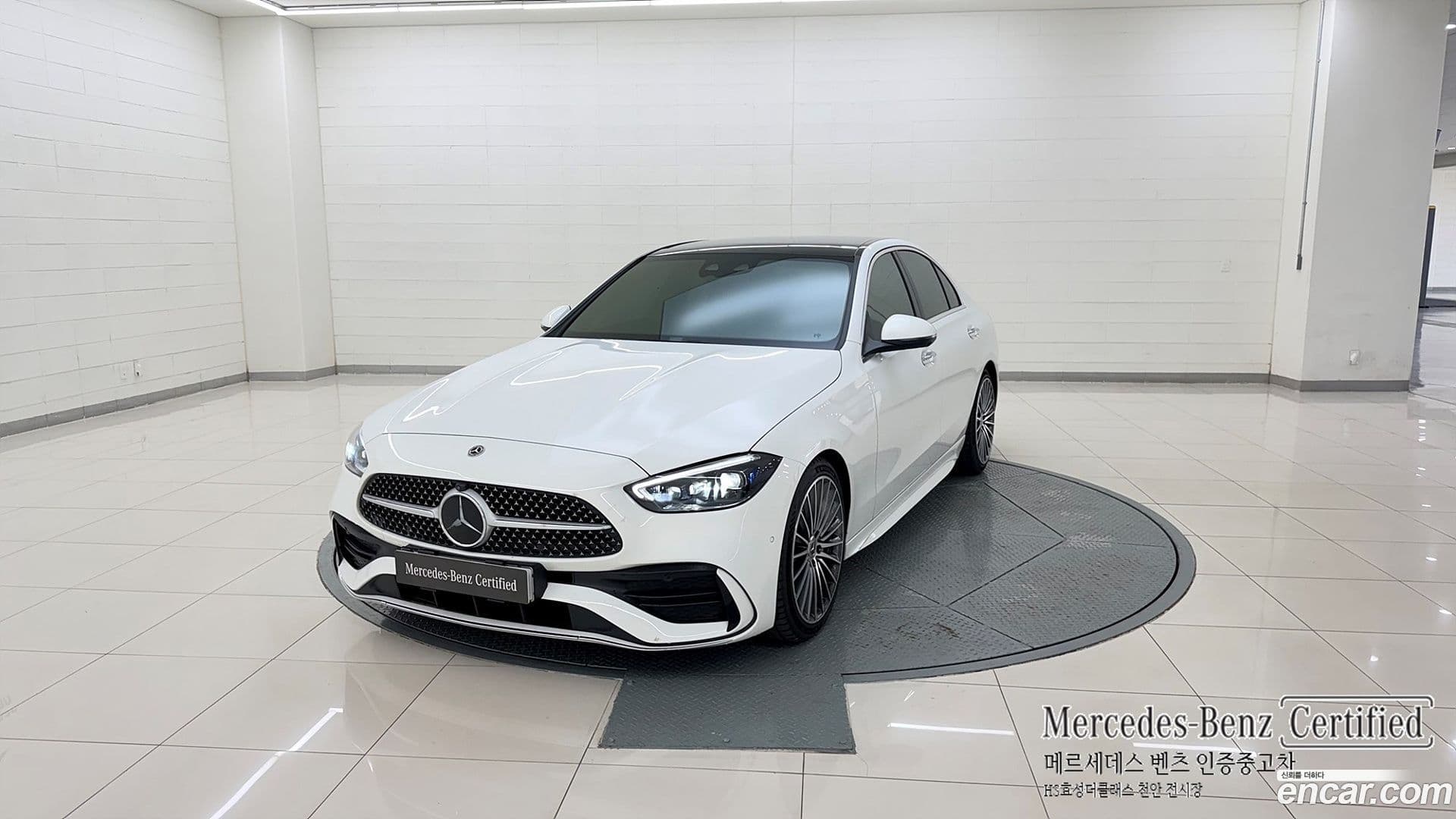 Main__Slider__Photo:C-Class Mercedes-Benz 2024.1-0