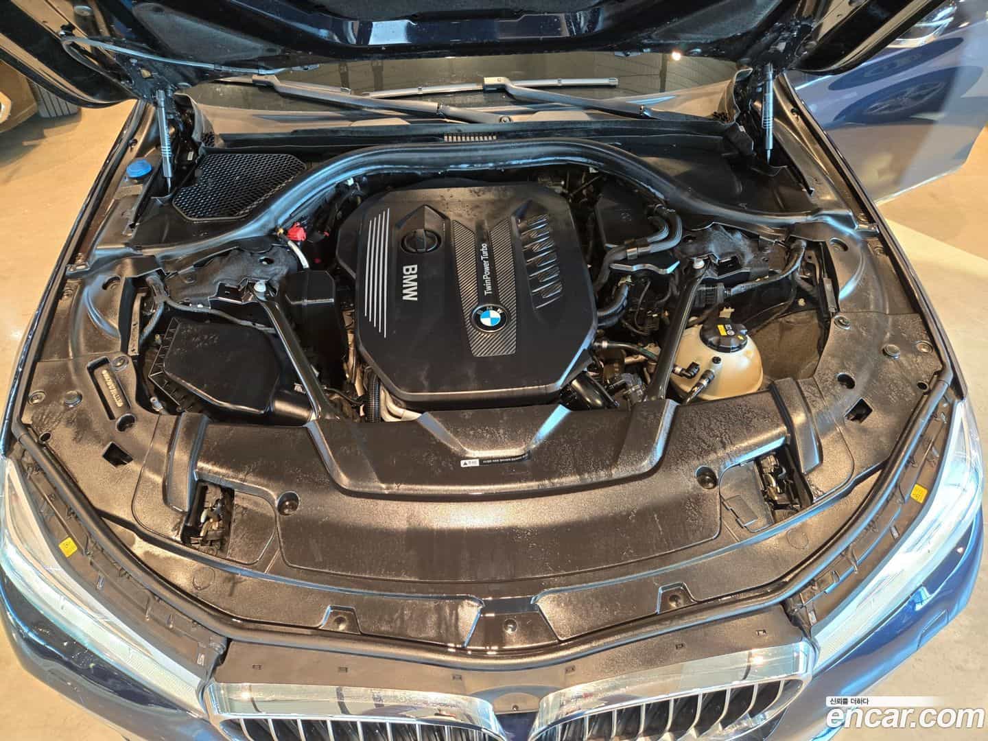 7-Series BMW 2017.11-INNER-006