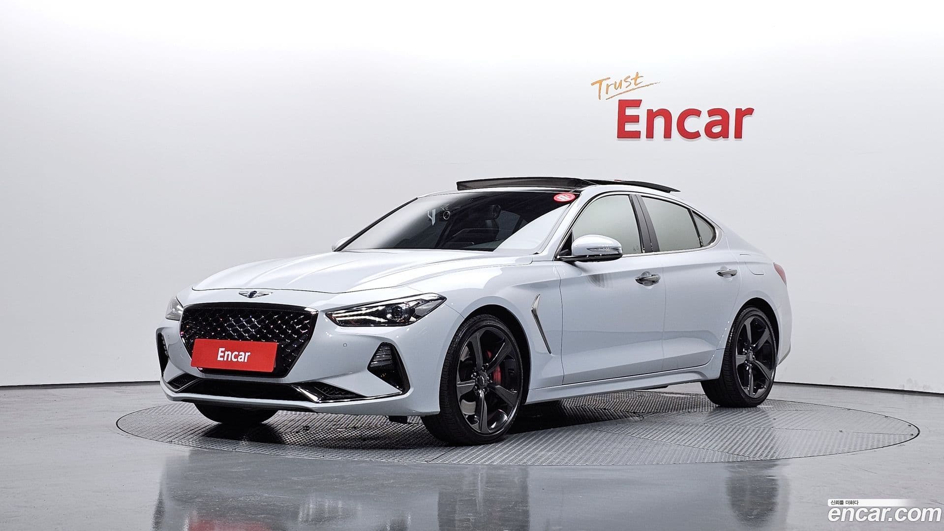 Main__Slider__Photo:G70 Genesis 2019.7-0