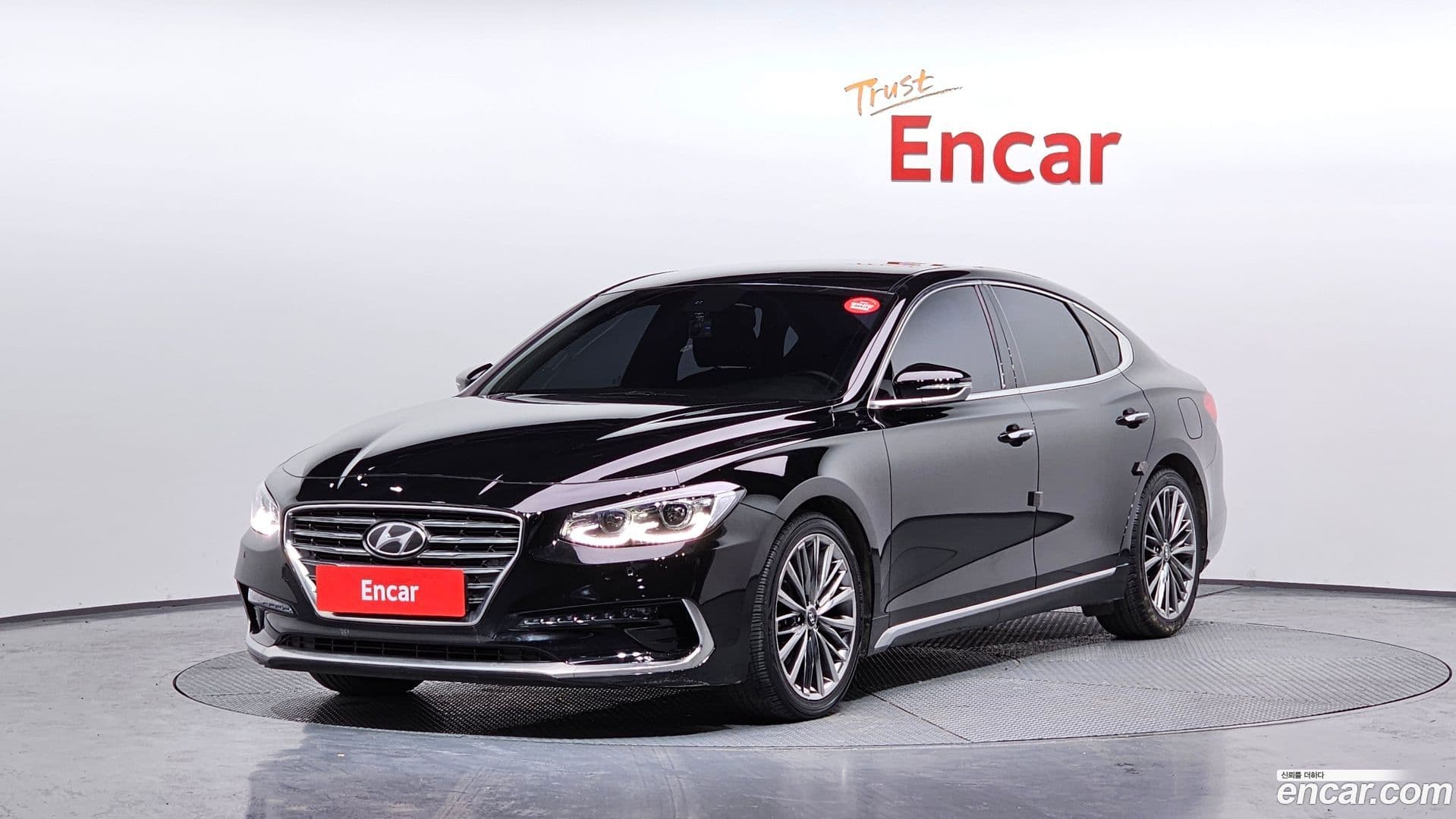 Main__Slider__Photo:Grandeur Hyundai 2017.7-0