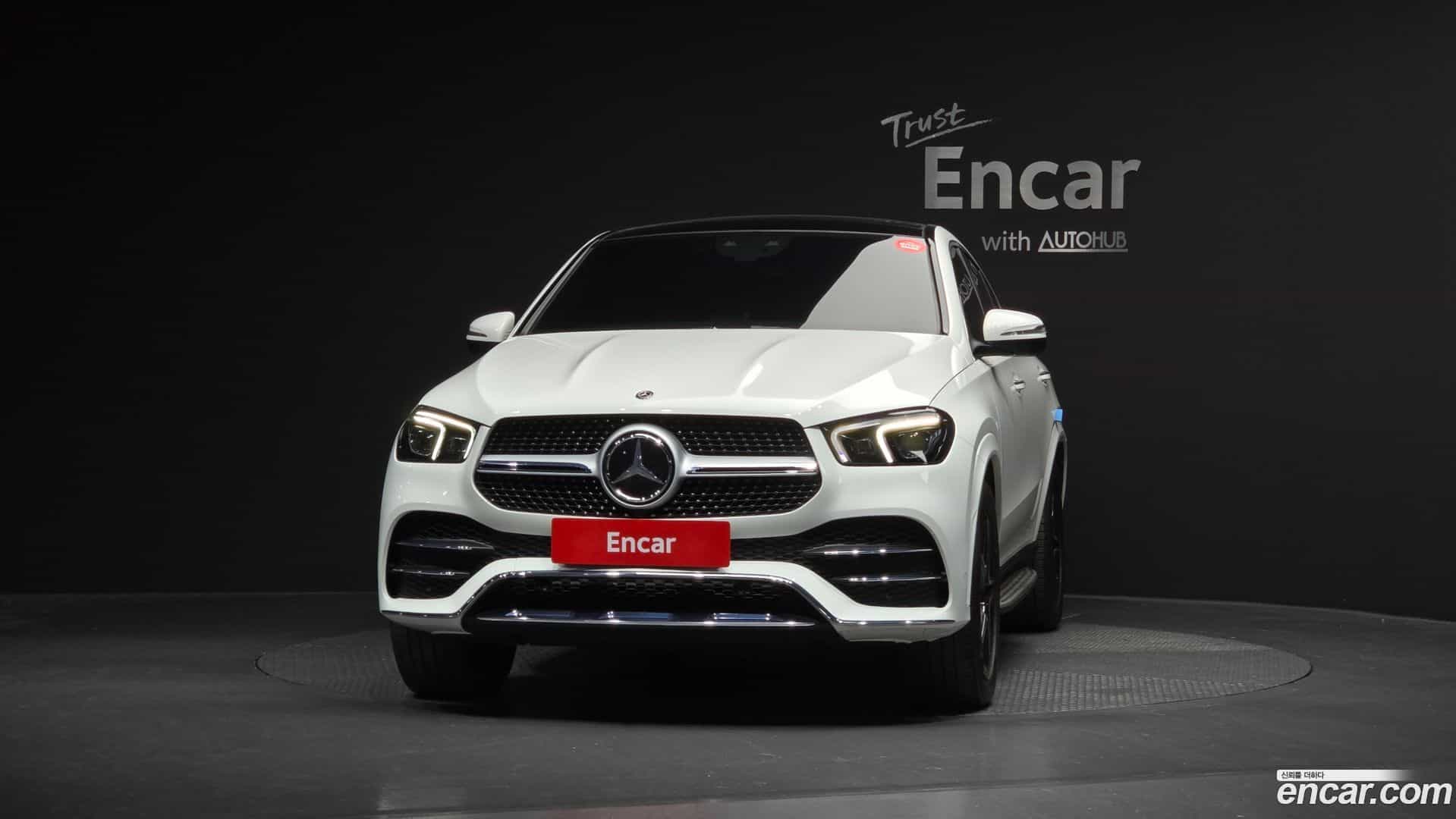 GLE-Class Mercedes-Benz 2020.9-OUTER-003