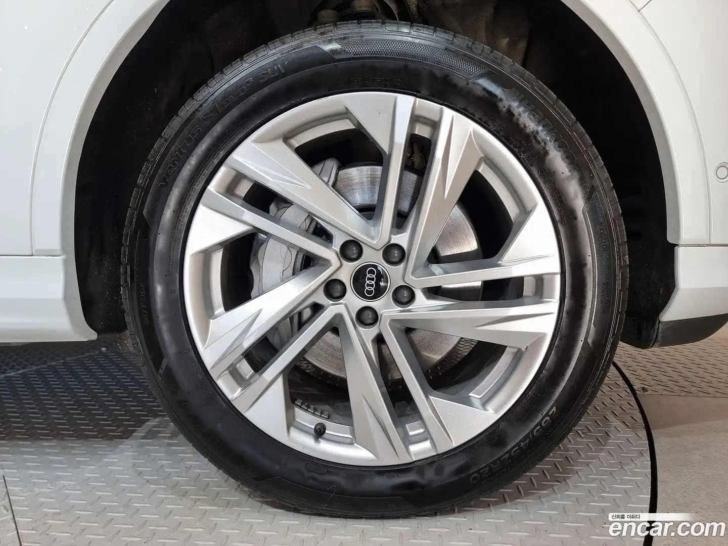 Q7 Audi 2022.5-OUTER-005