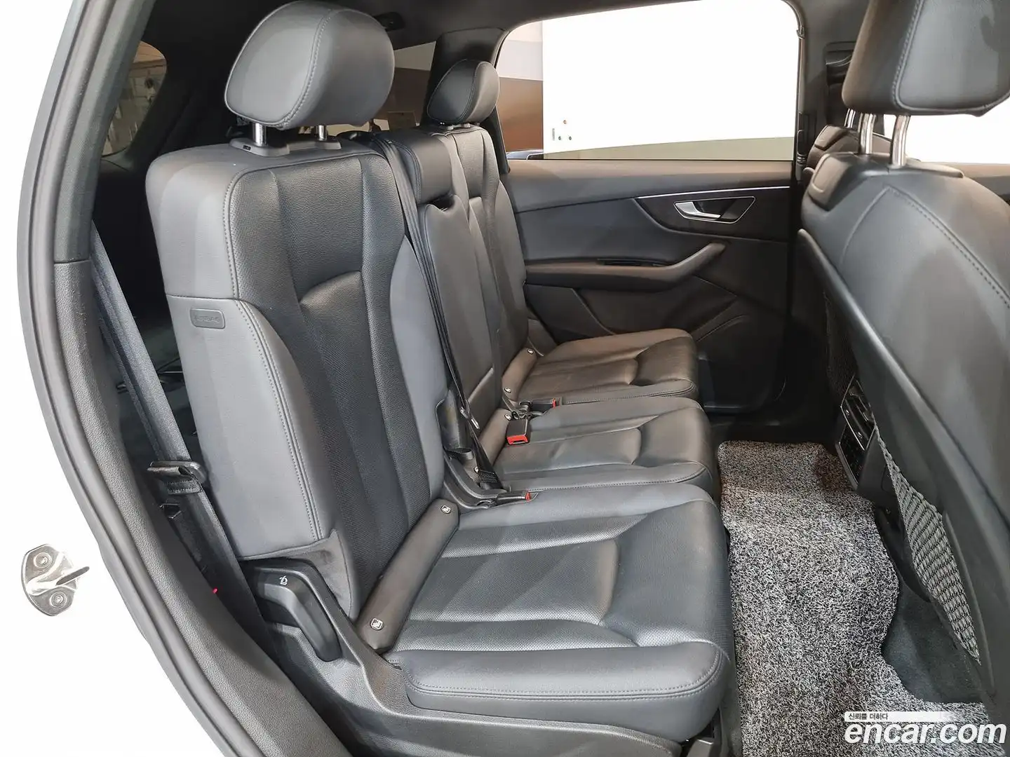 Q7 Audi 2022.5-OPTION-016