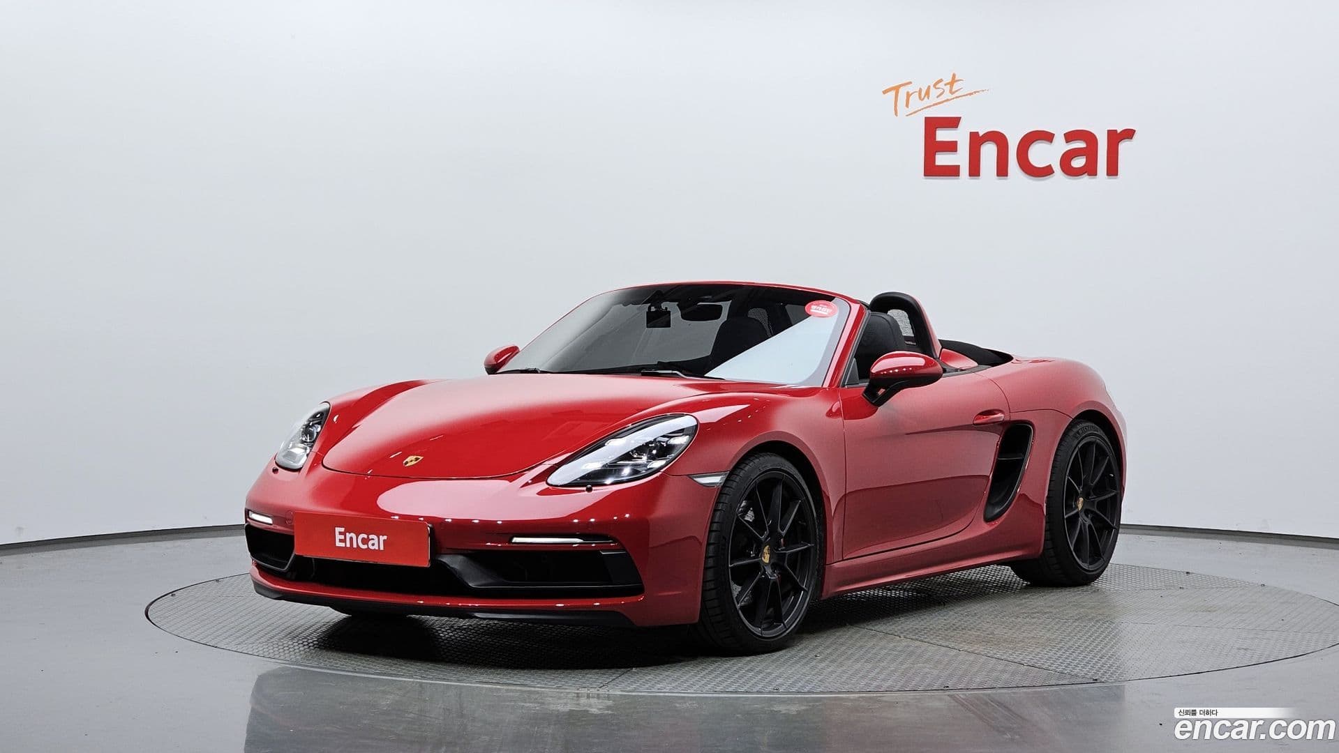 Main__Slider__Photo:718 Porsche 2021.1-0