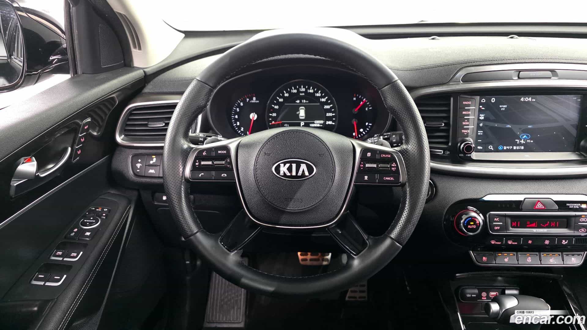 Sorento Kia 2019.4-OPTION-017