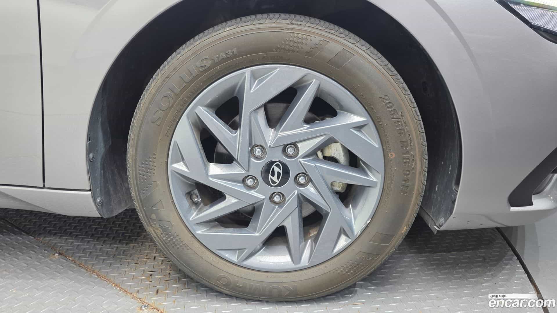 AVANTE Hyundai 2023.4-OUTER-005