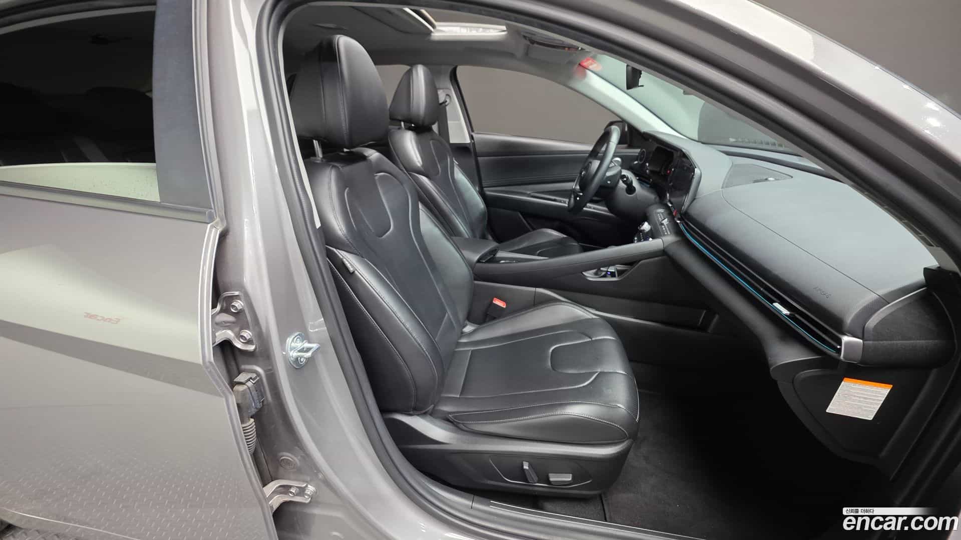 AVANTE Hyundai 2023.4-INNER-010