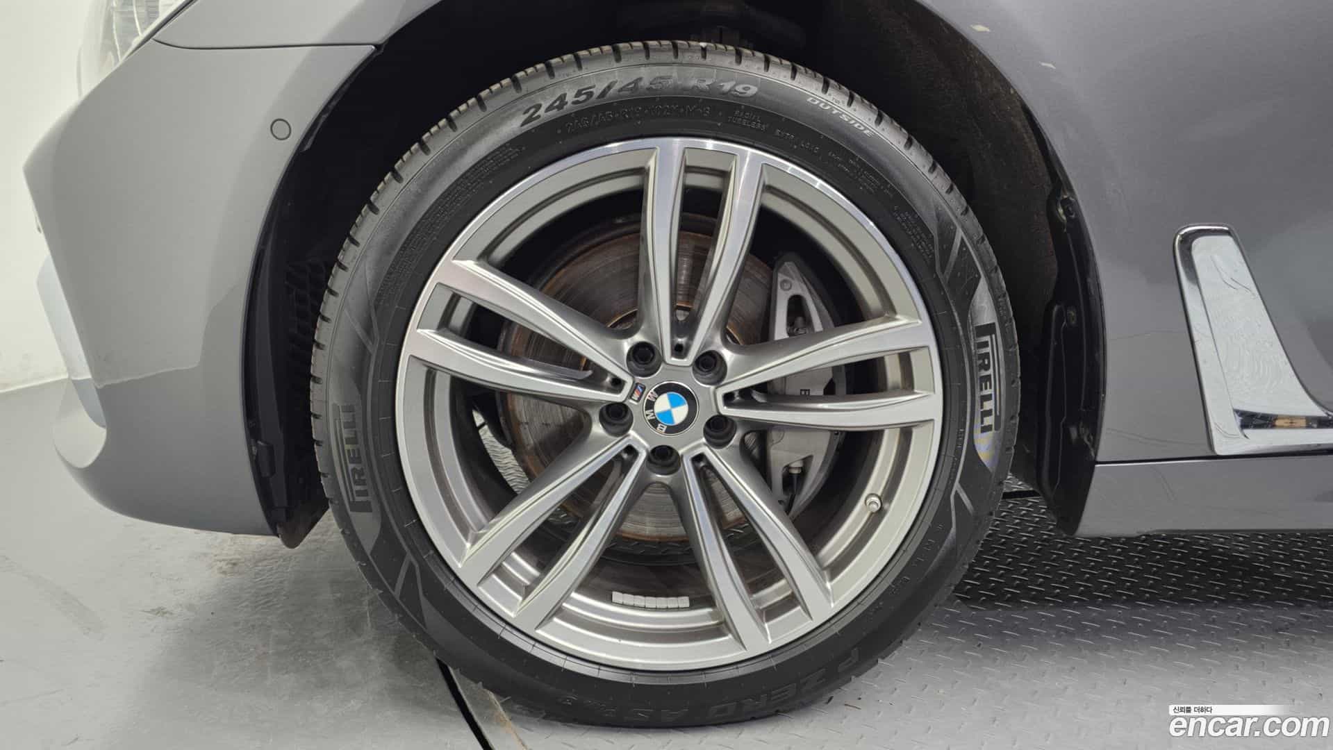 7-Series BMW 2018.3-OUTER-005