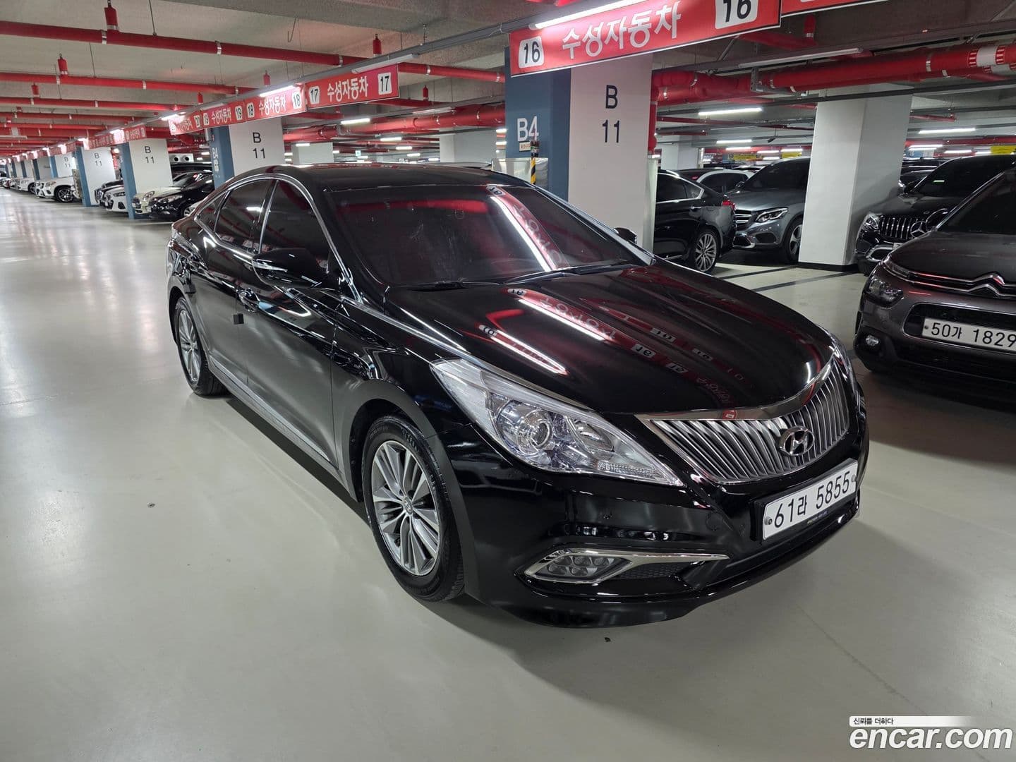Main__Slider__Photo:Grandeur Hyundai 2015.0-1