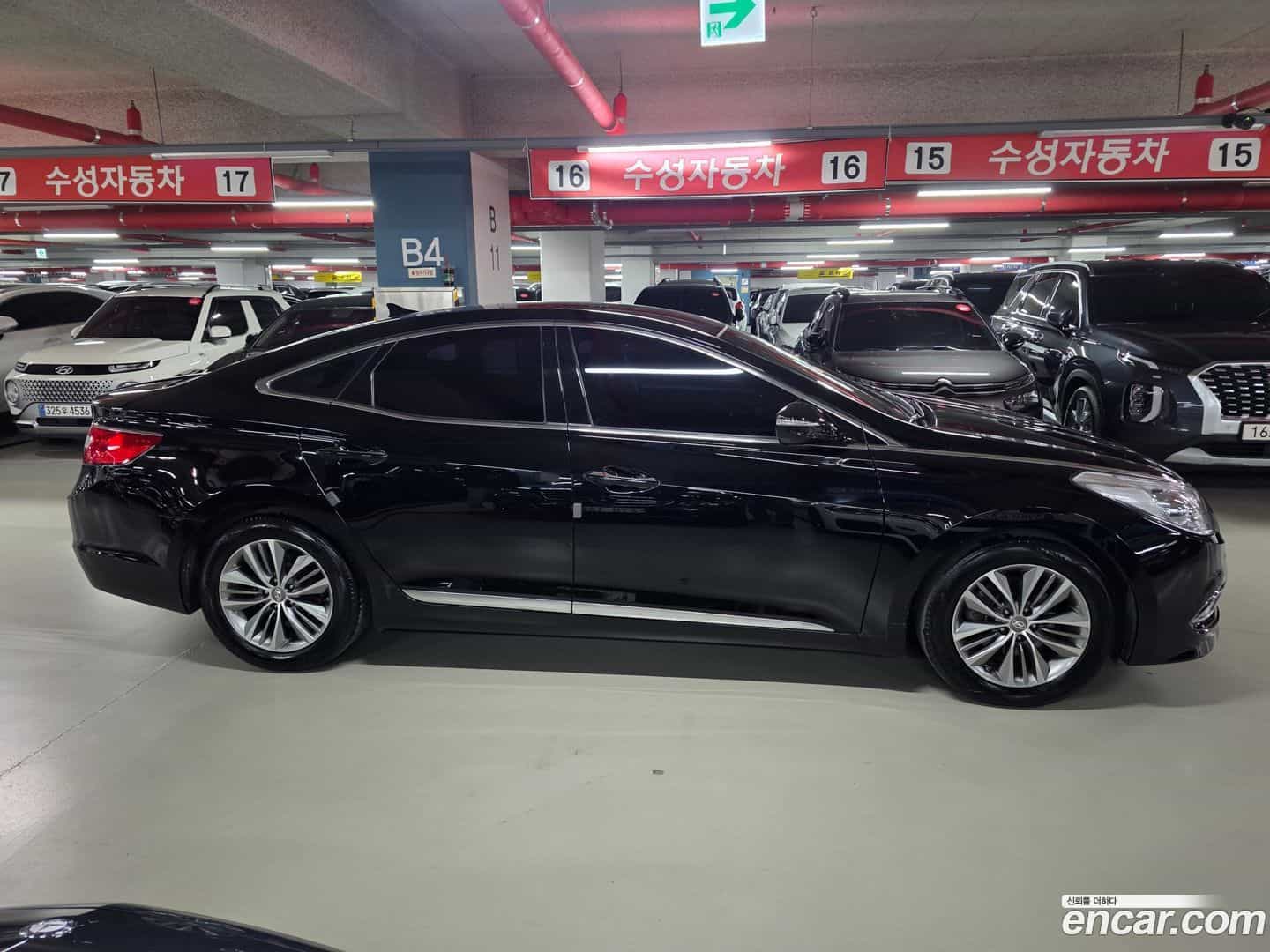 Grandeur Hyundai 2015.0-OUTER-003