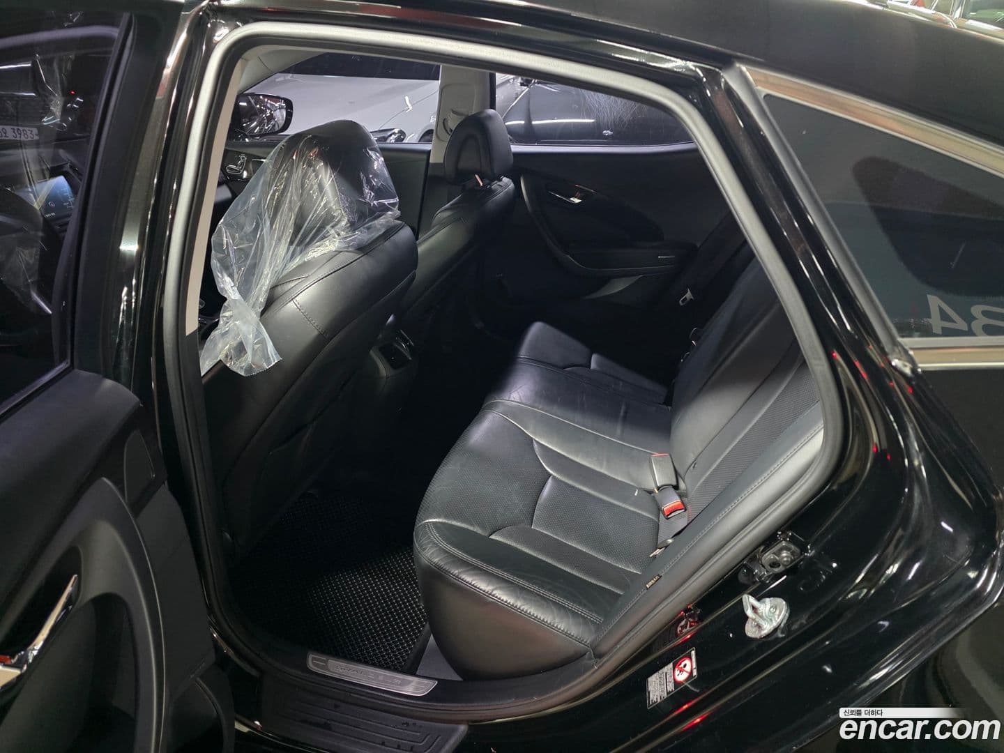 Main__Slider__Photo:Grandeur Hyundai 2015.0-9