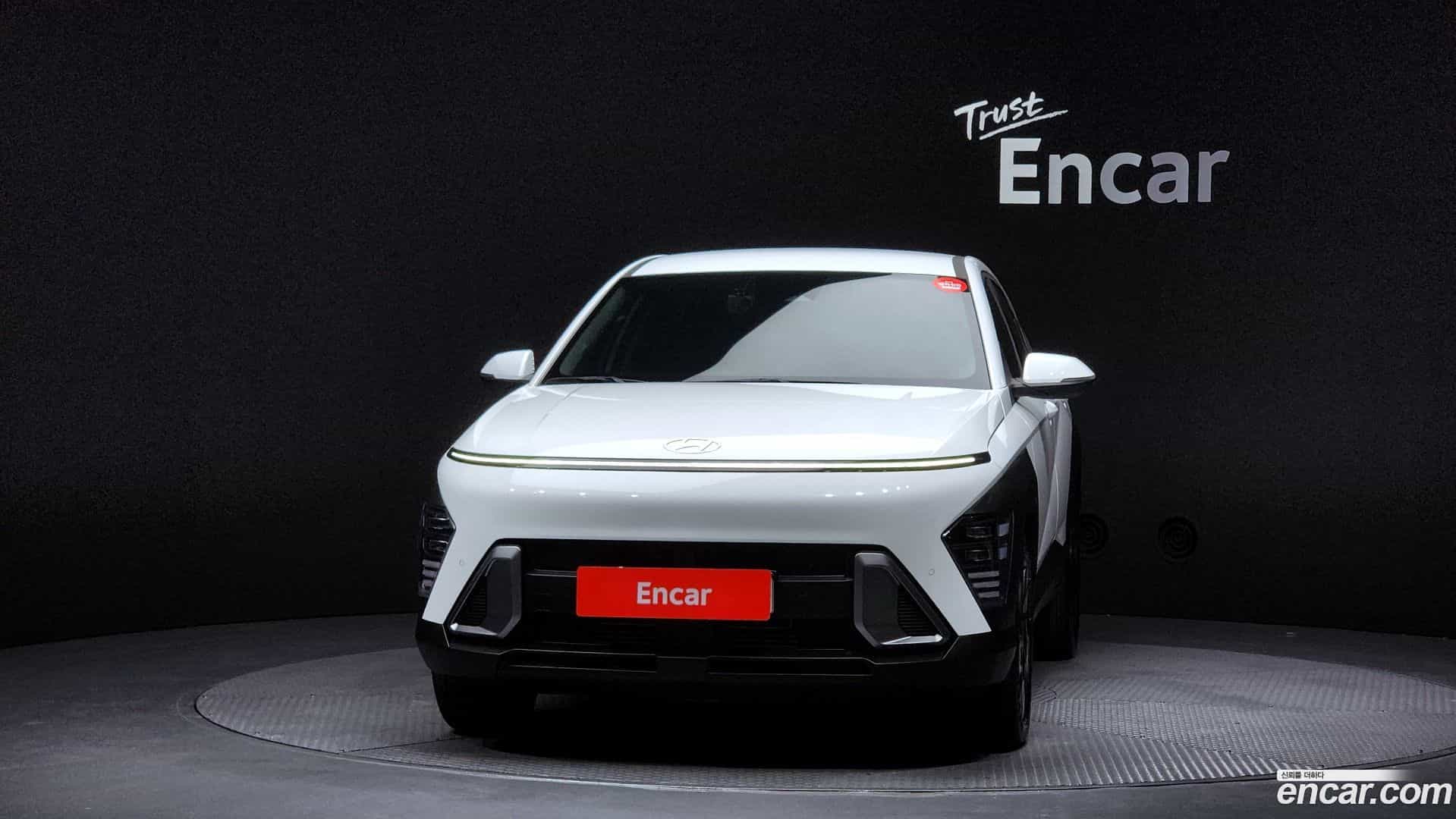 Kona Hyundai 2024.8-OUTER-003