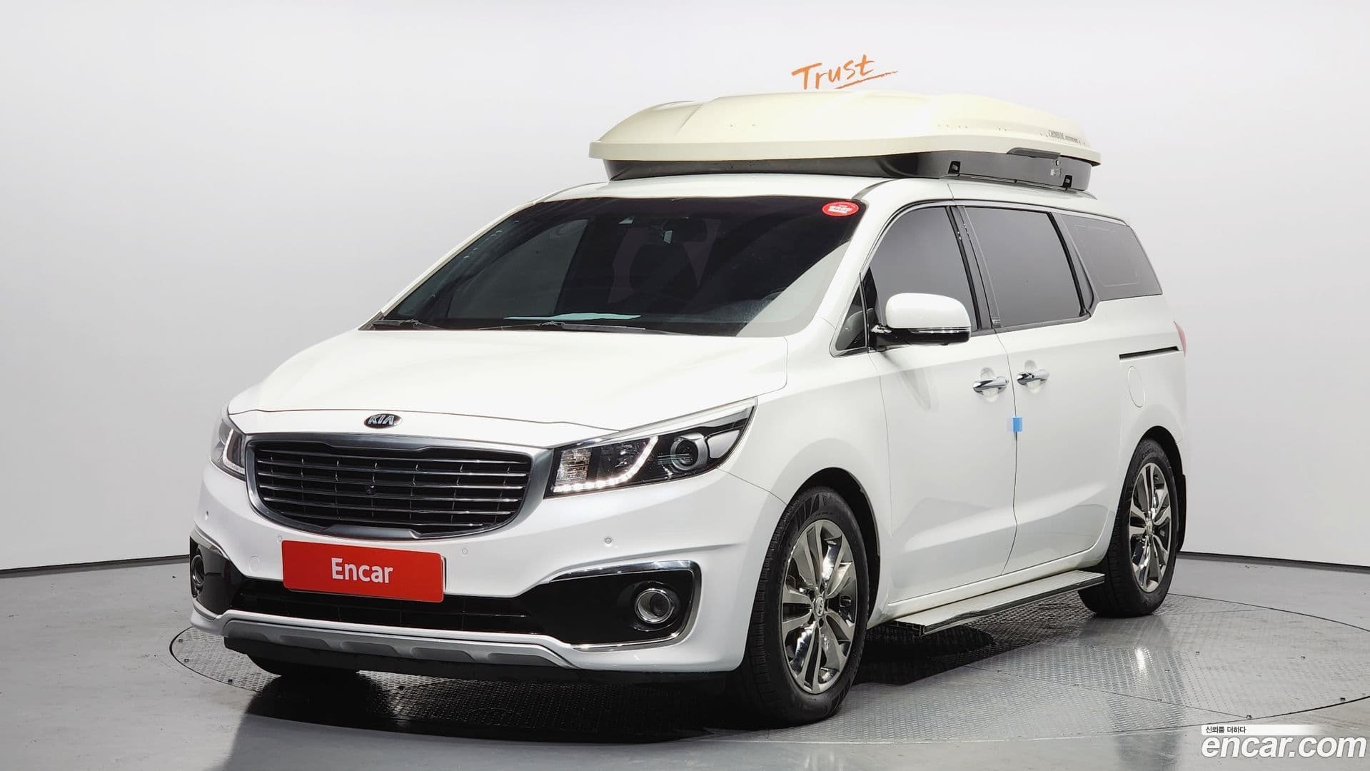 Main__Slider__Photo:Canival Kia 2015.6-0