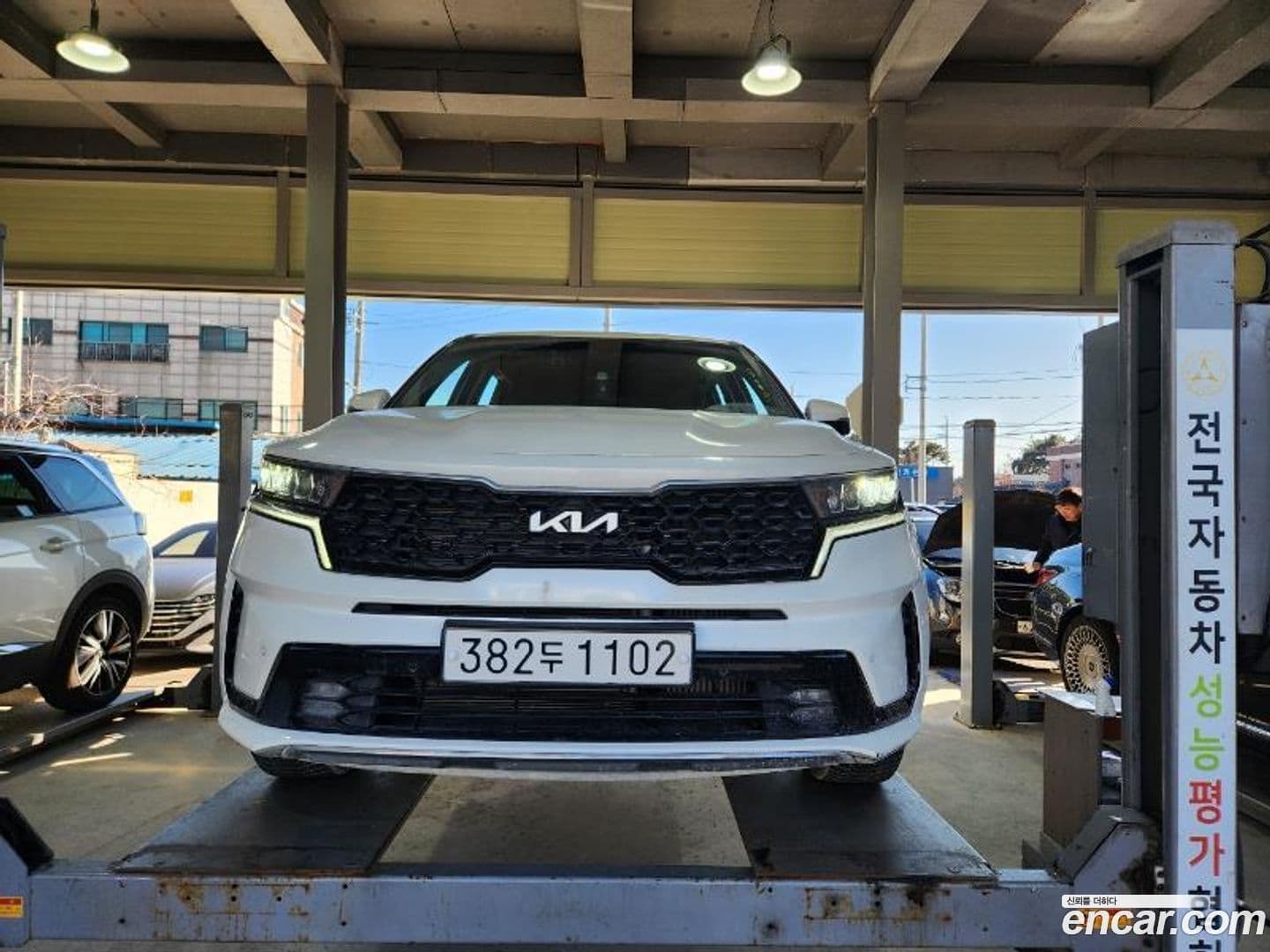 Main__Slider__Photo:Sorento Kia 2021.11-0