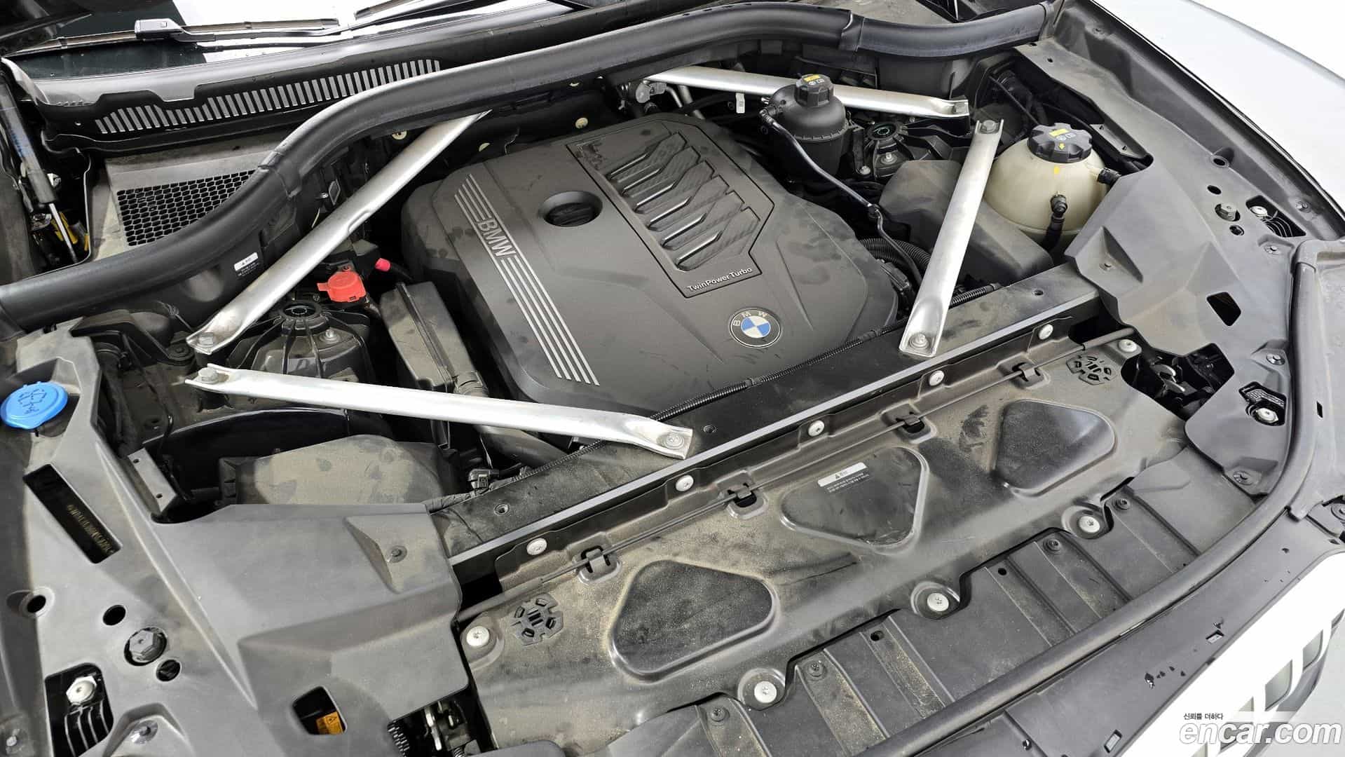 X6 BMW 2021.4-INNER-006
