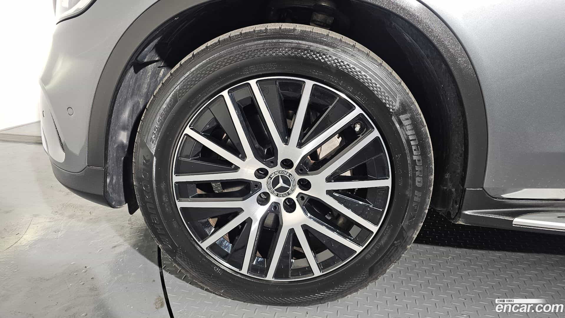 GLC-Class Mercedes-Benz 2021.2-OUTER-005