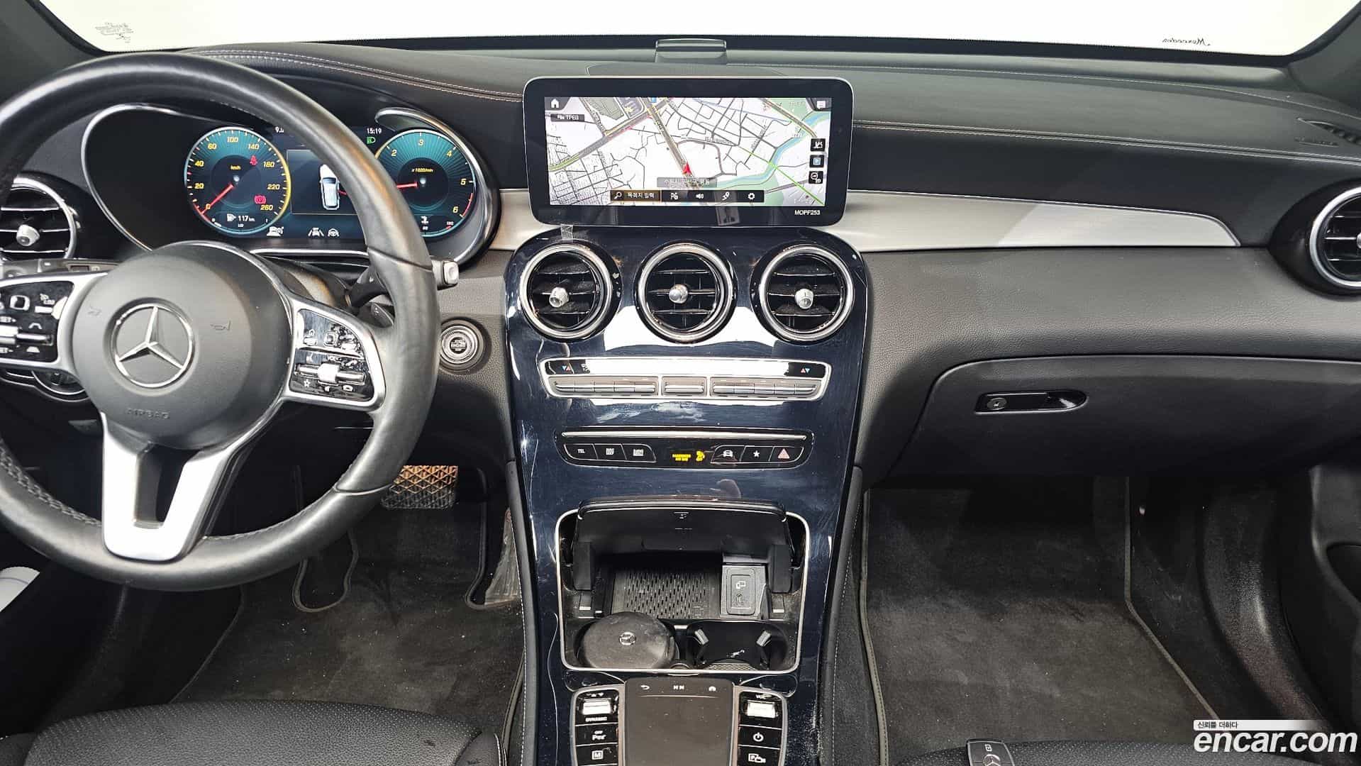GLC-Class Mercedes-Benz 2021.2-OPTION-018