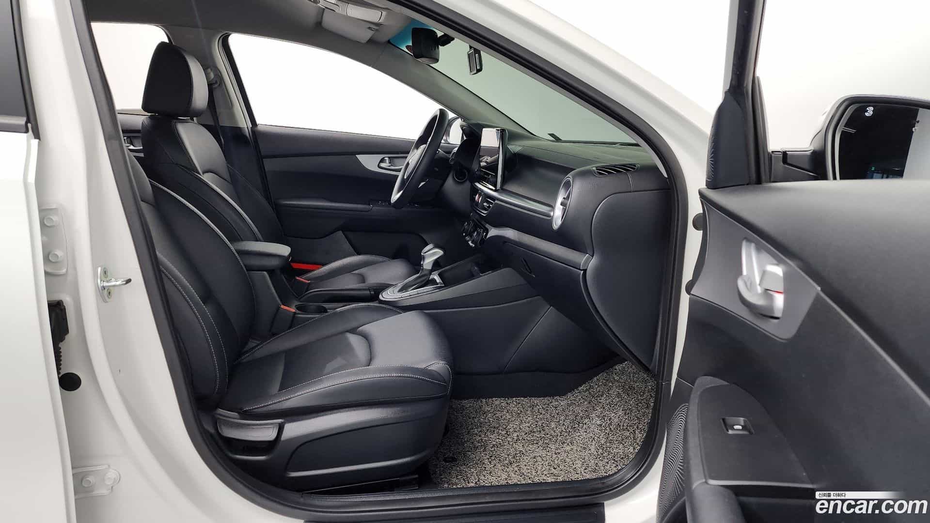 K3 Kia 2022.8-OPTION-016