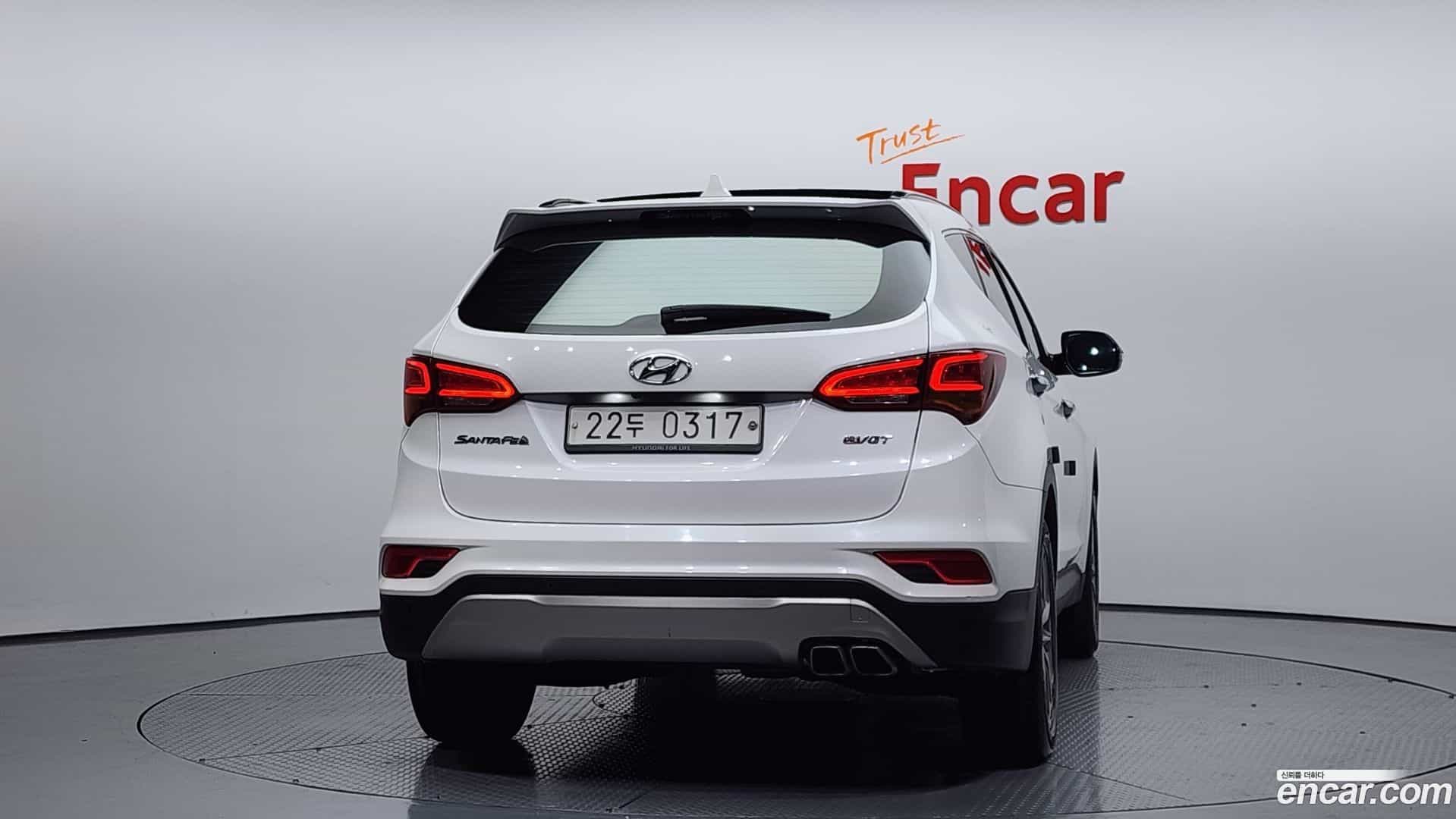 Santafe Hyundai 2016.7-OUTER-004