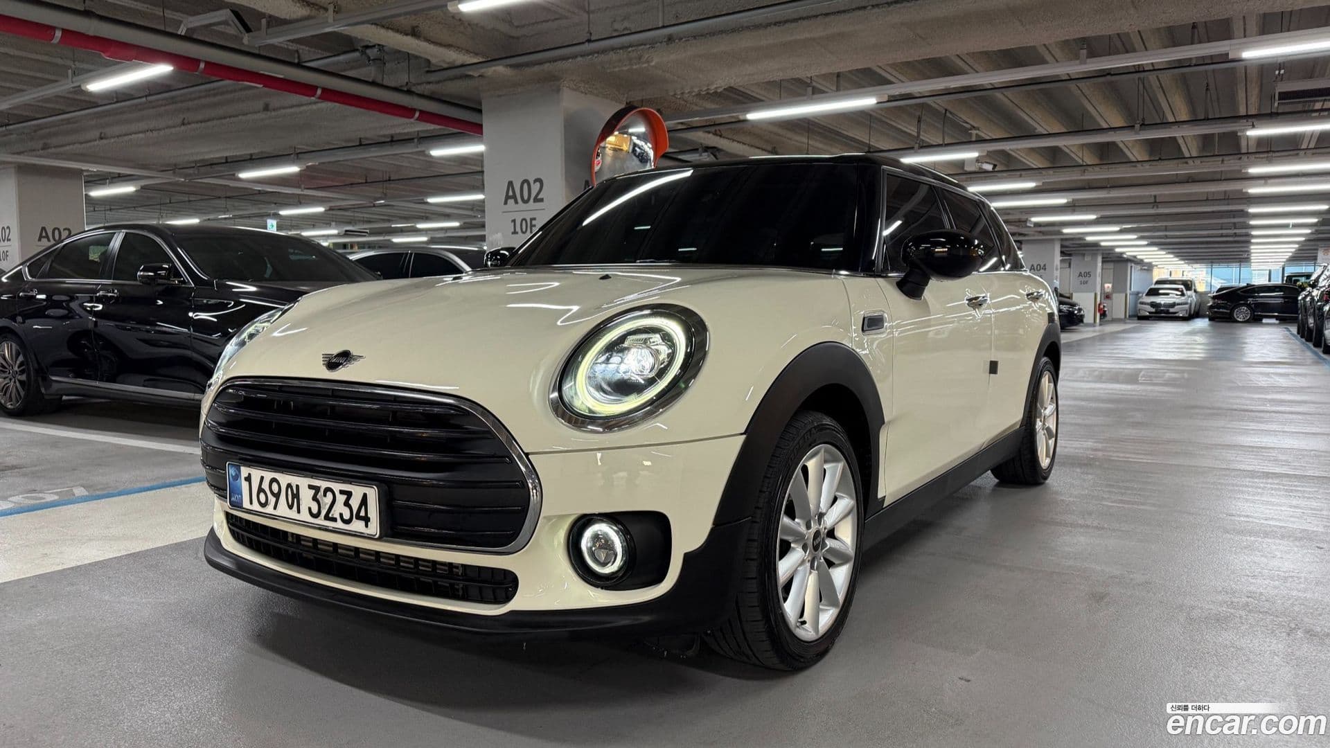 Main__Slider__Photo:Clubman Mini 2021.1-0
