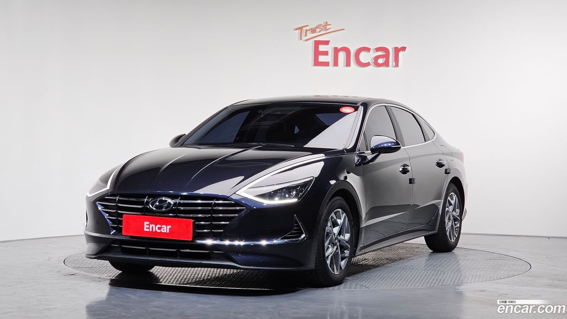 Main__Slider__Photo:Sonata Hyundai 2019.4-0