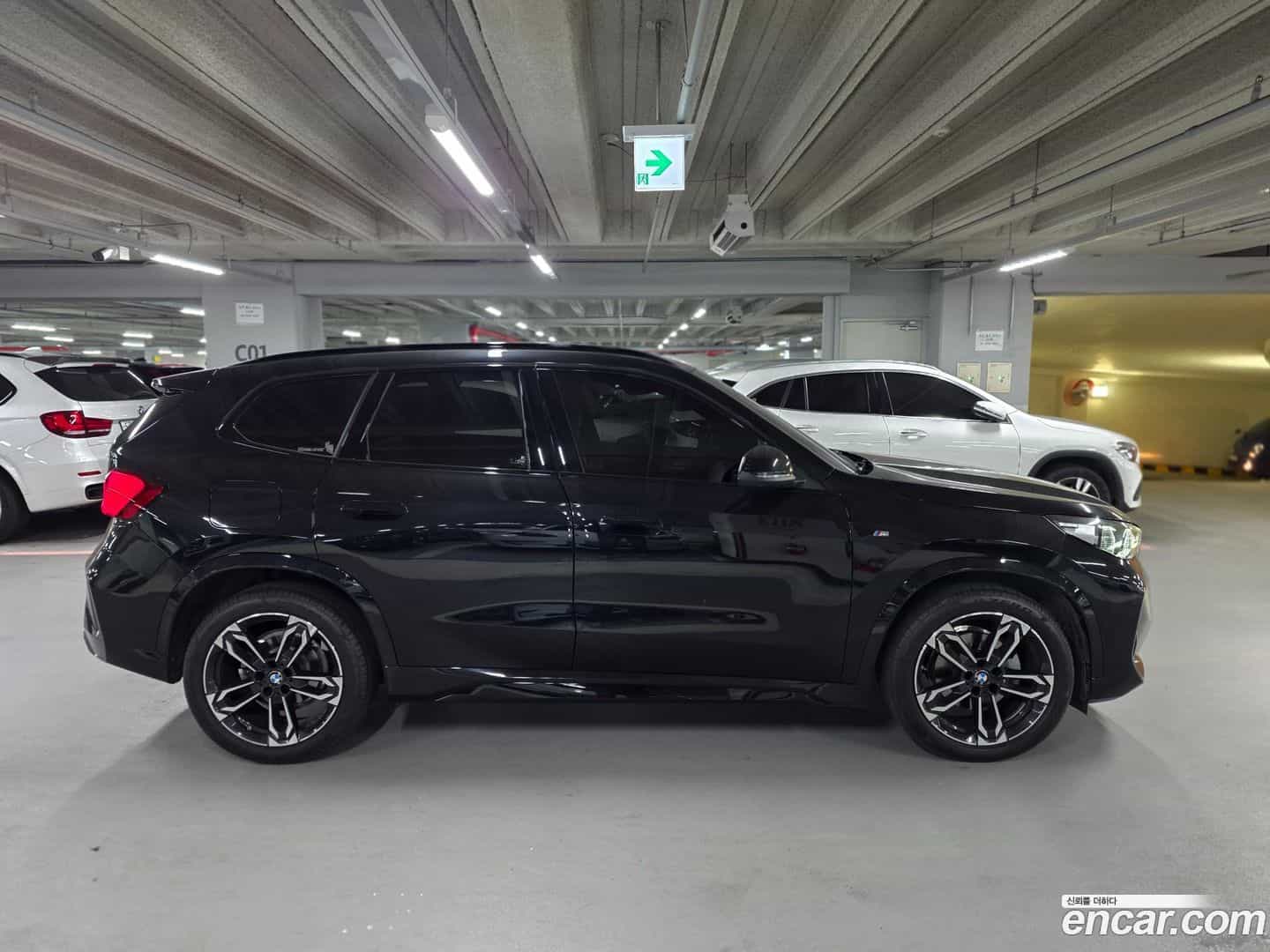 X1 BMW 2025.0-INNER-007