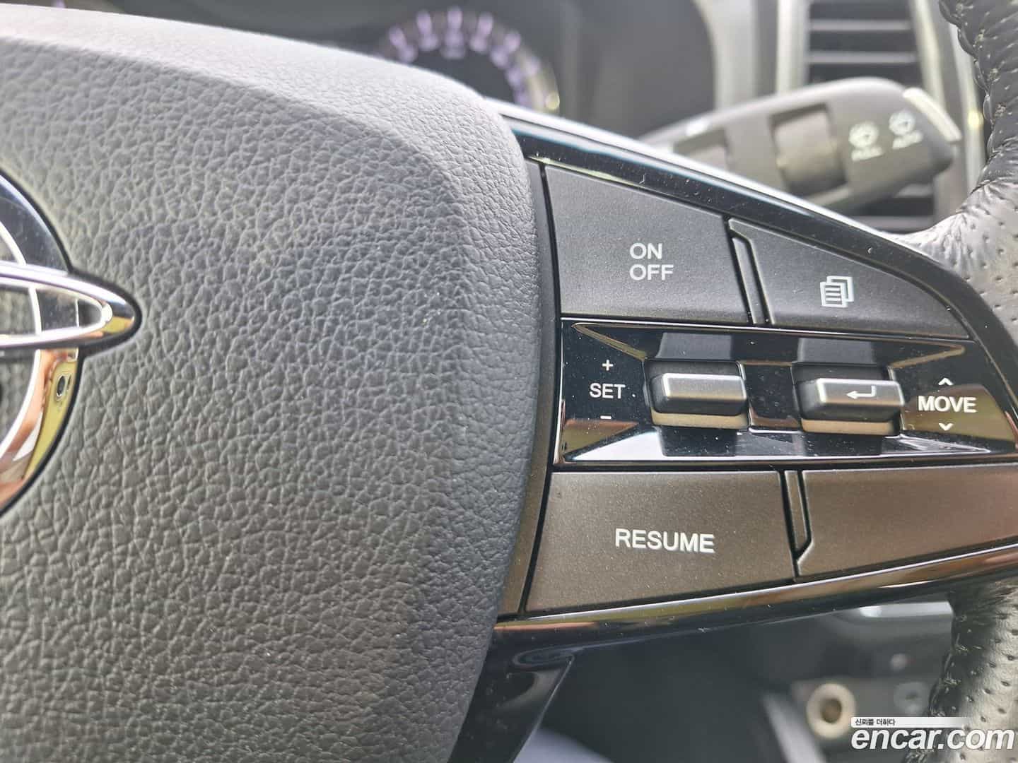 Rexton KG Mobility 2021.4-INNER-010