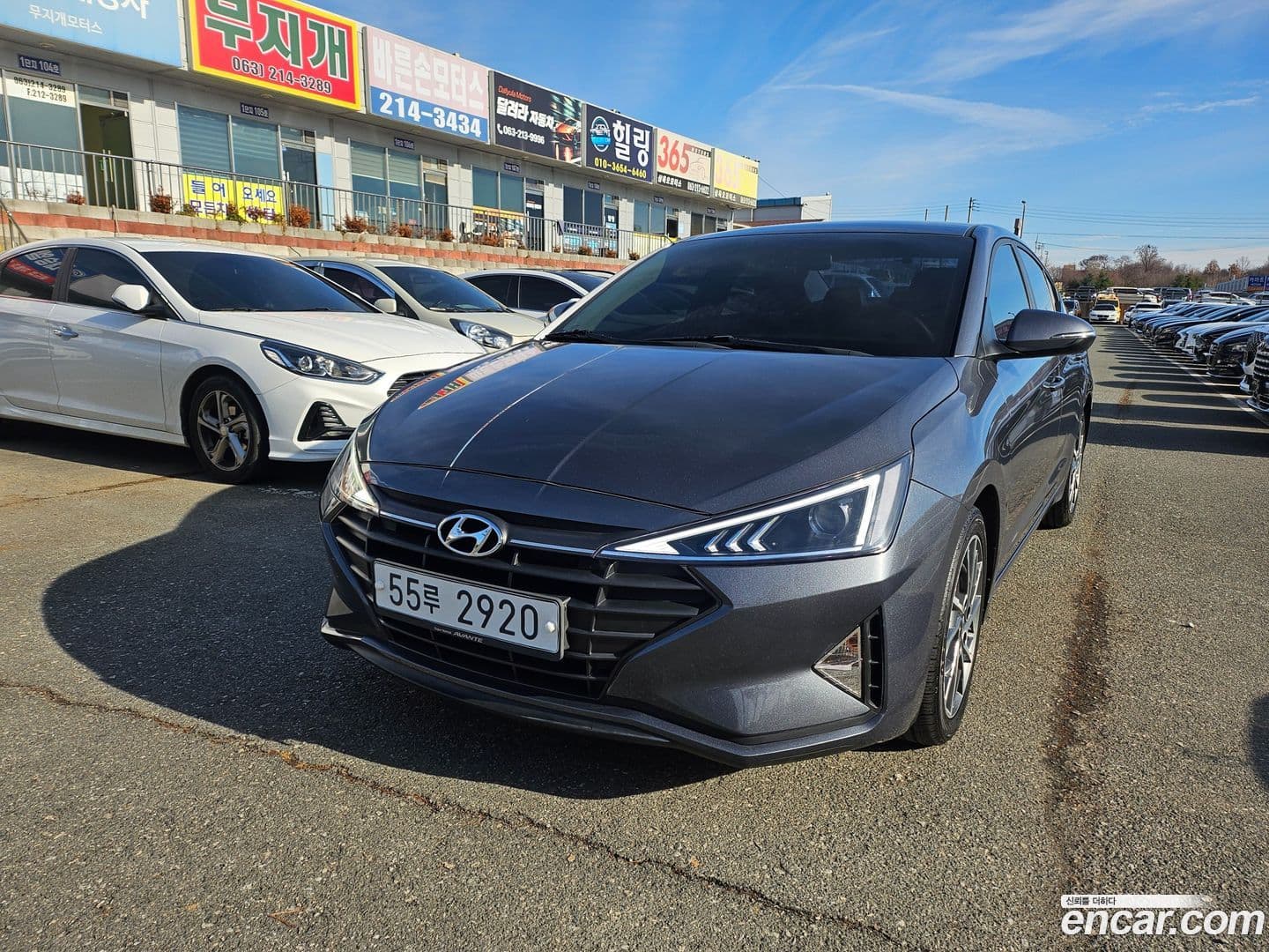 Main__Slider__Photo:AVANTE Hyundai 2018.9-0