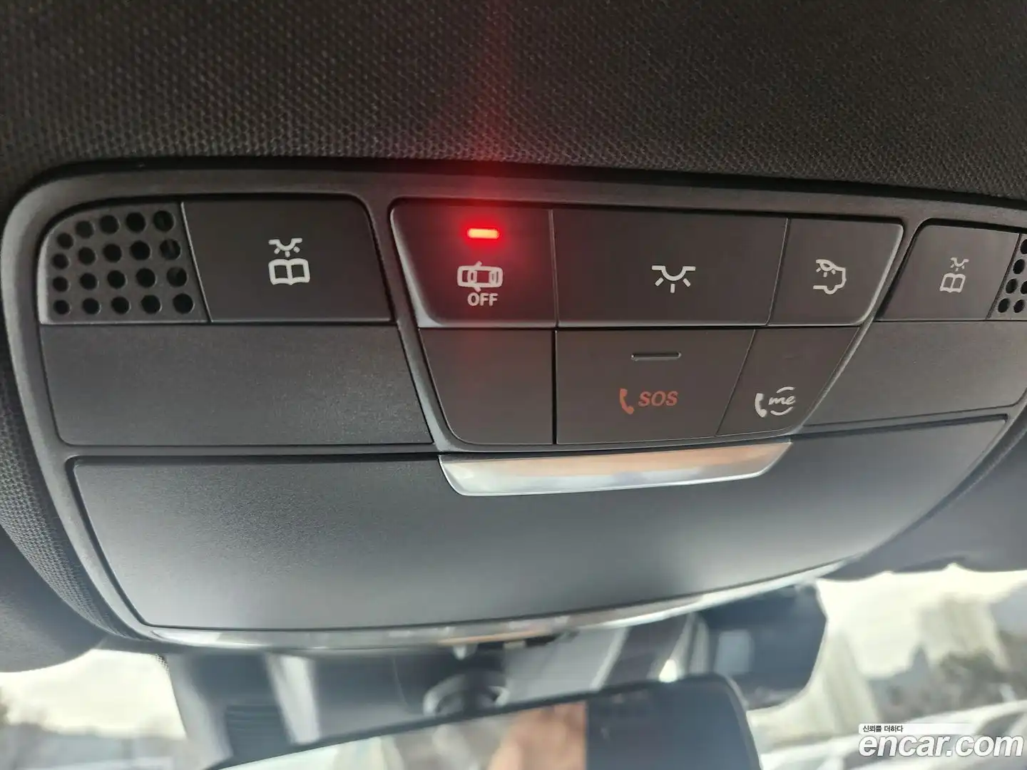 E-Class Mercedes-Benz 2018.11-OPTION-017