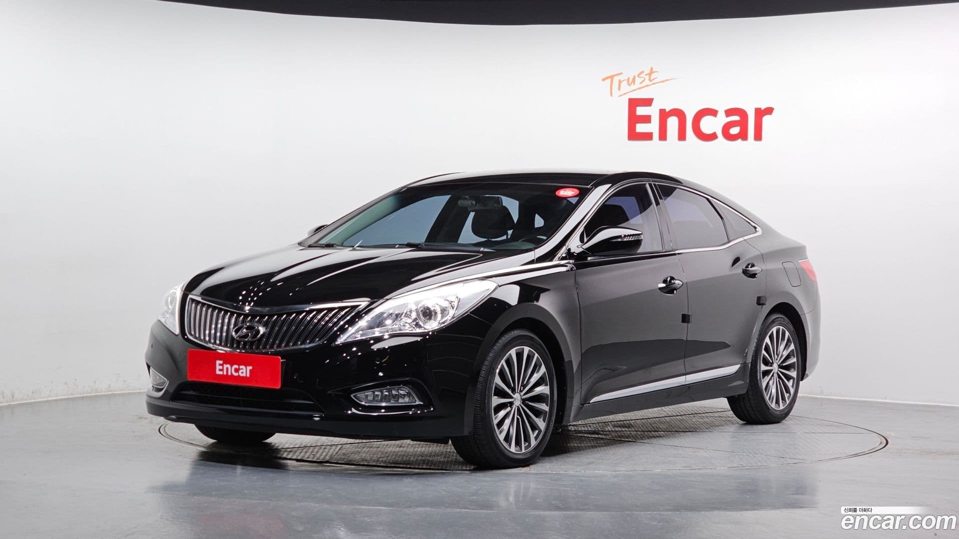 Main__Slider__Photo:Grandeur Hyundai 2013.0-0