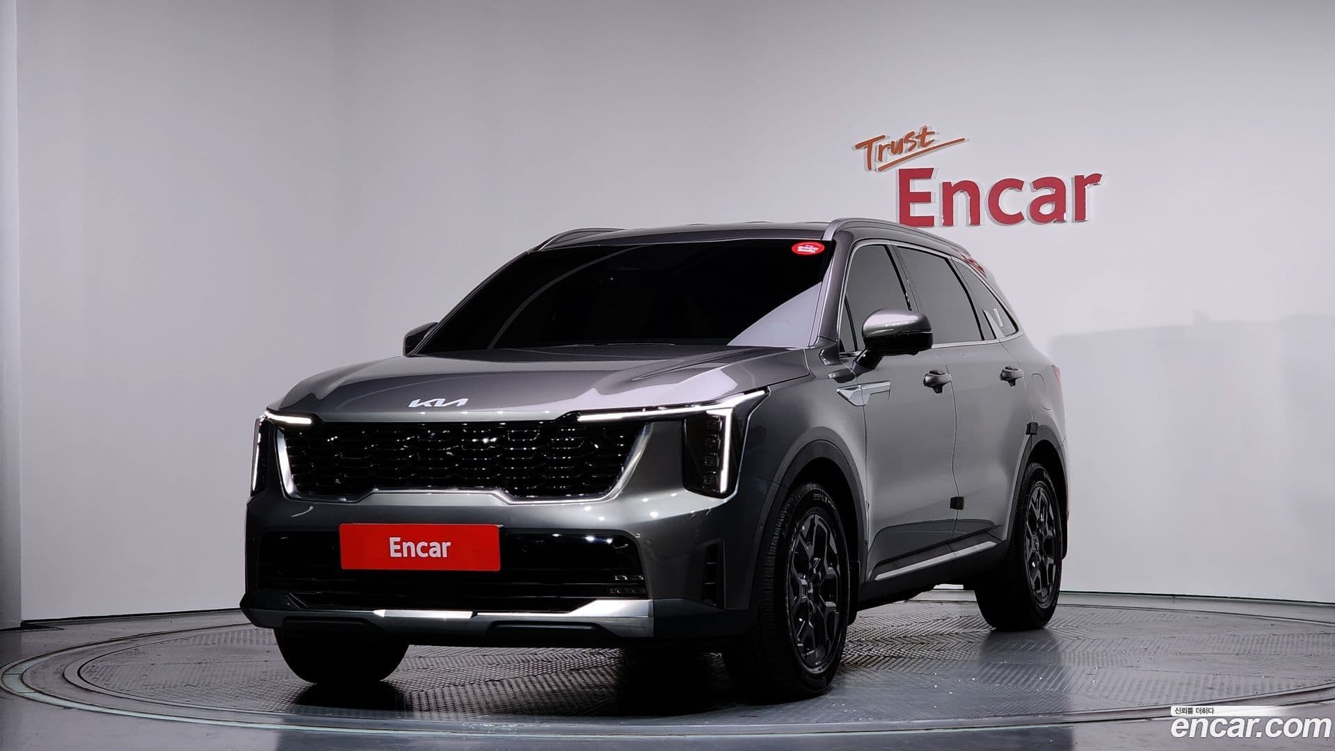 Main__Slider__Photo:Sorento Kia 2024.10-0