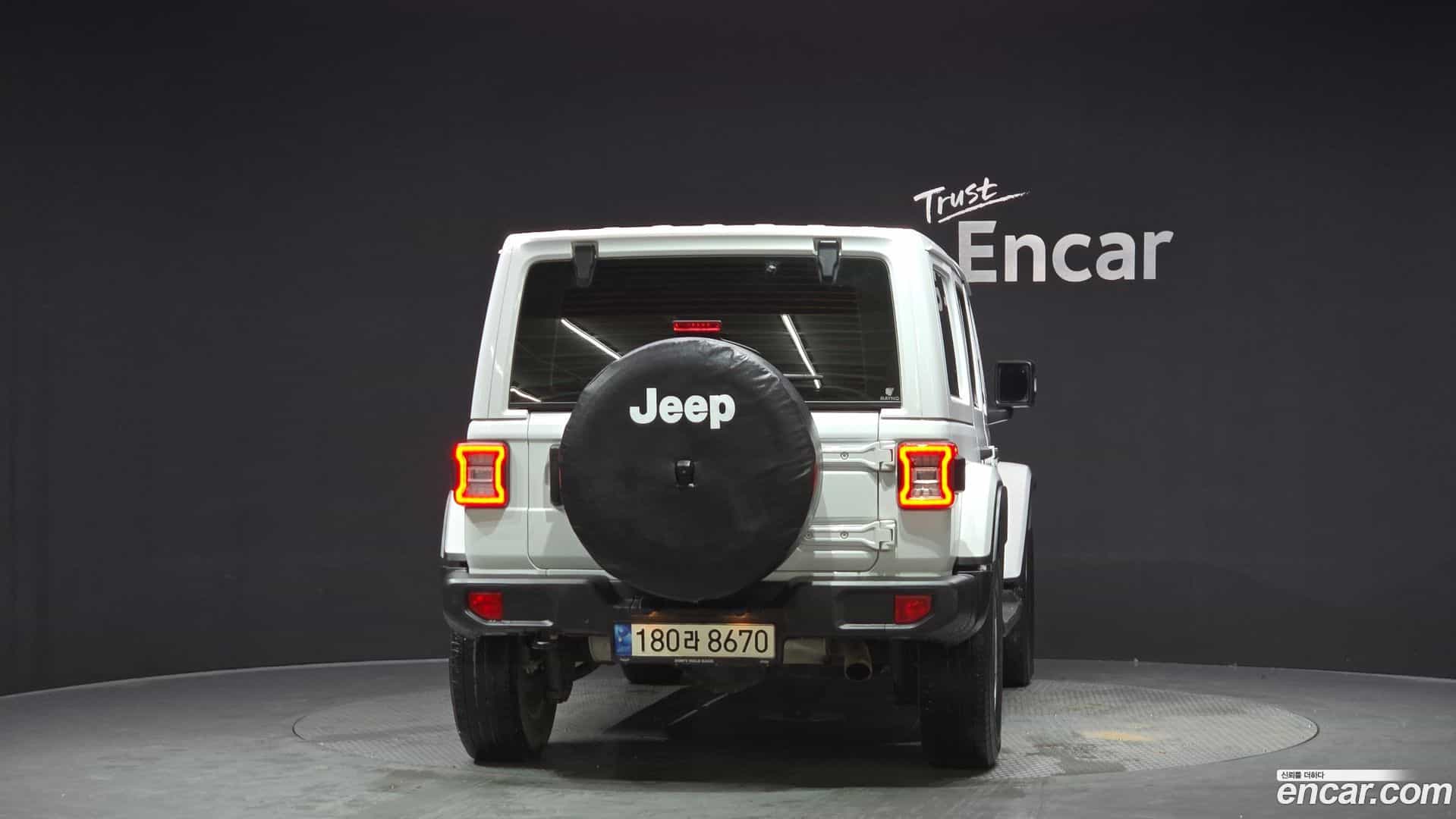 Wrangler Jeep 2021.4-OUTER-004