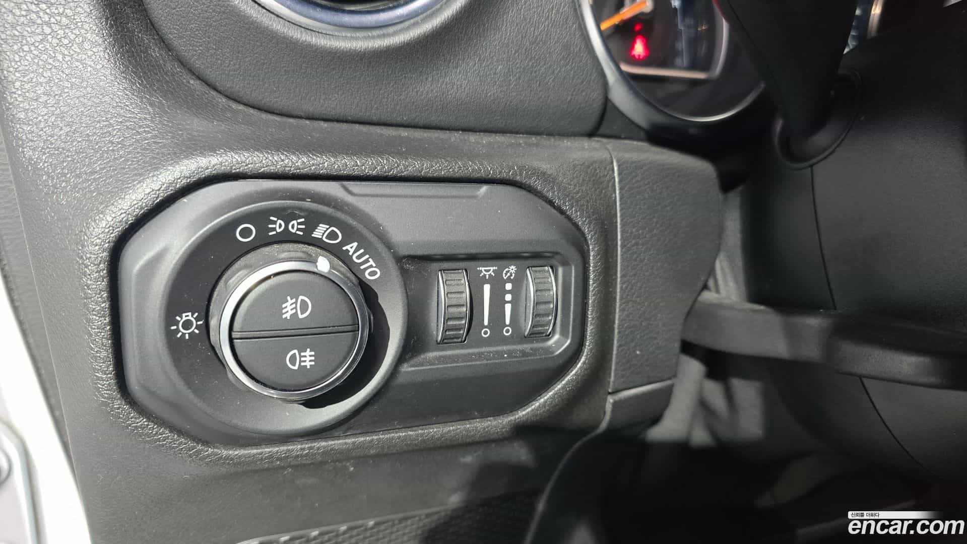 Wrangler Jeep 2021.4-OPTION-021