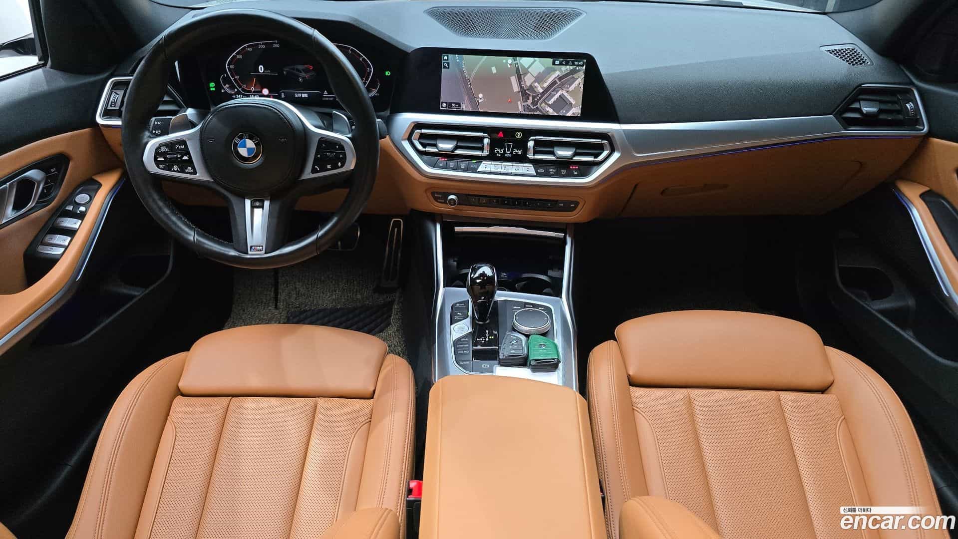 3-Series BMW 2022.8-INNER-007