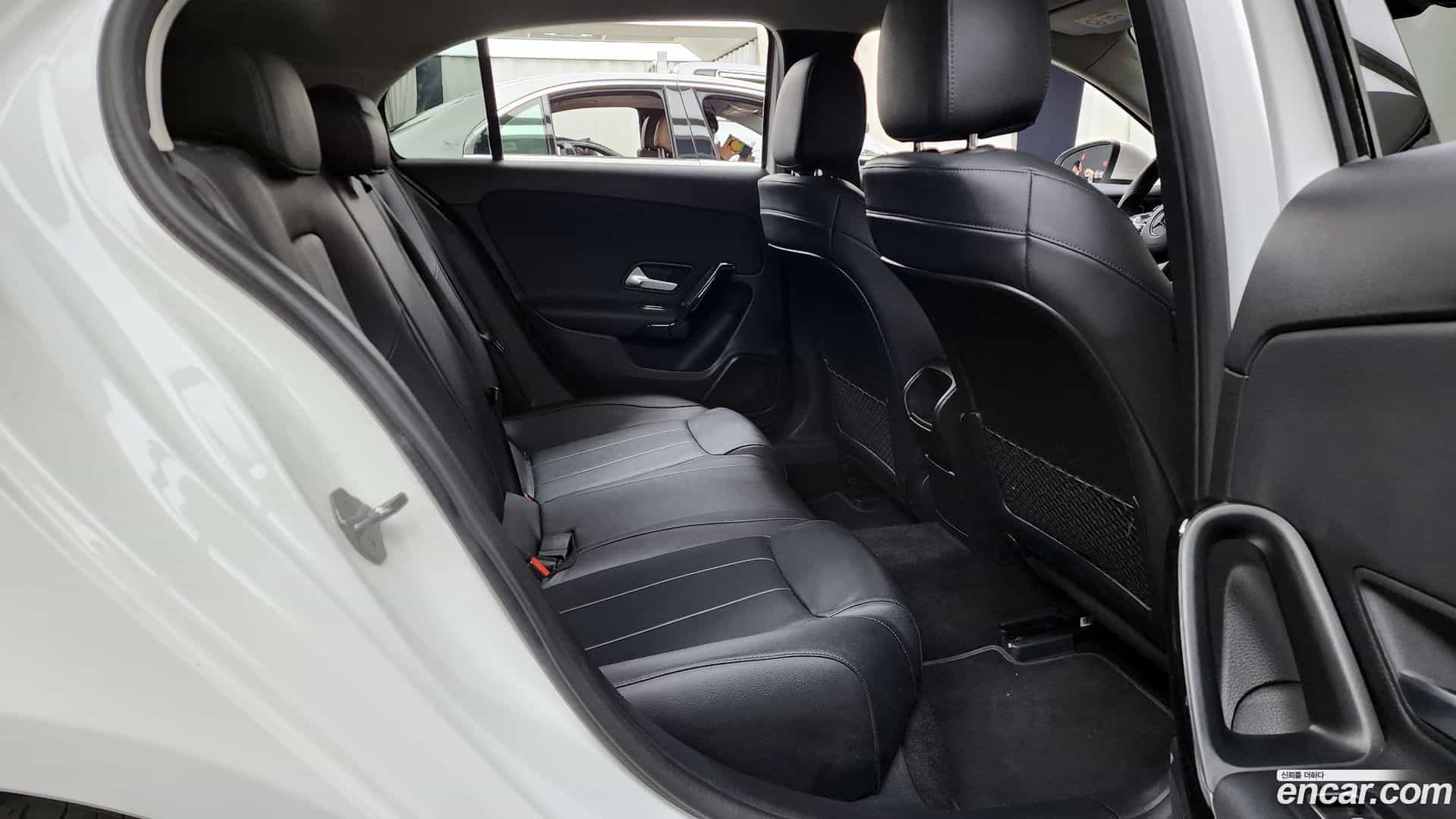 A-Class Mercedes-Benz 2020.11-OPTION-016