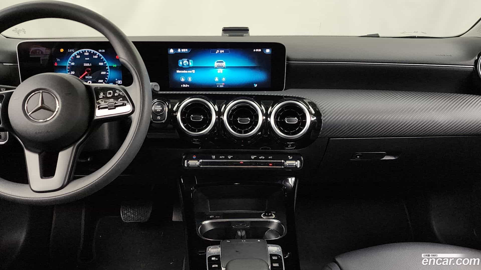 A-Class Mercedes-Benz 2020.11-OPTION-018