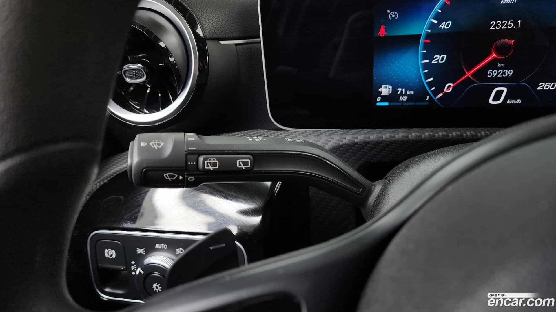 A-Class Mercedes-Benz 2020.11-OPTION-023