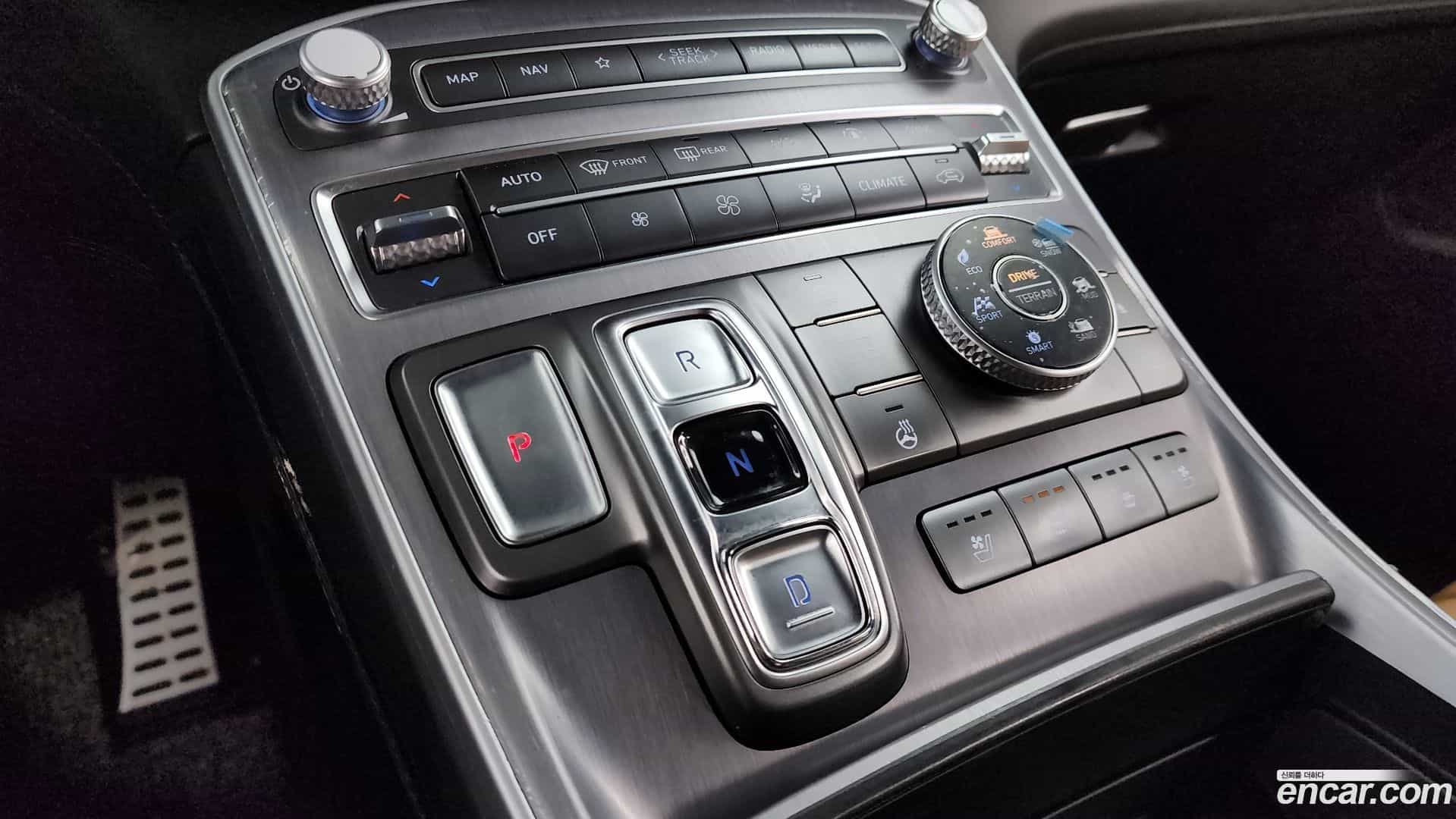 Santafe Hyundai 2021.0-INNER-009