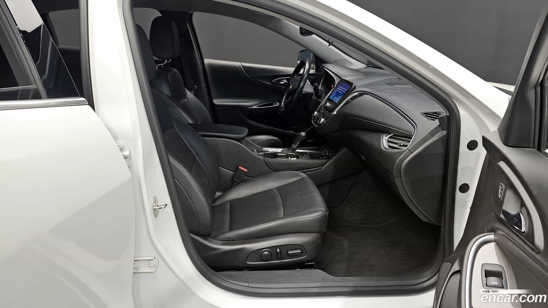 Malibu Chevrolet 2019.6-OPTION-015