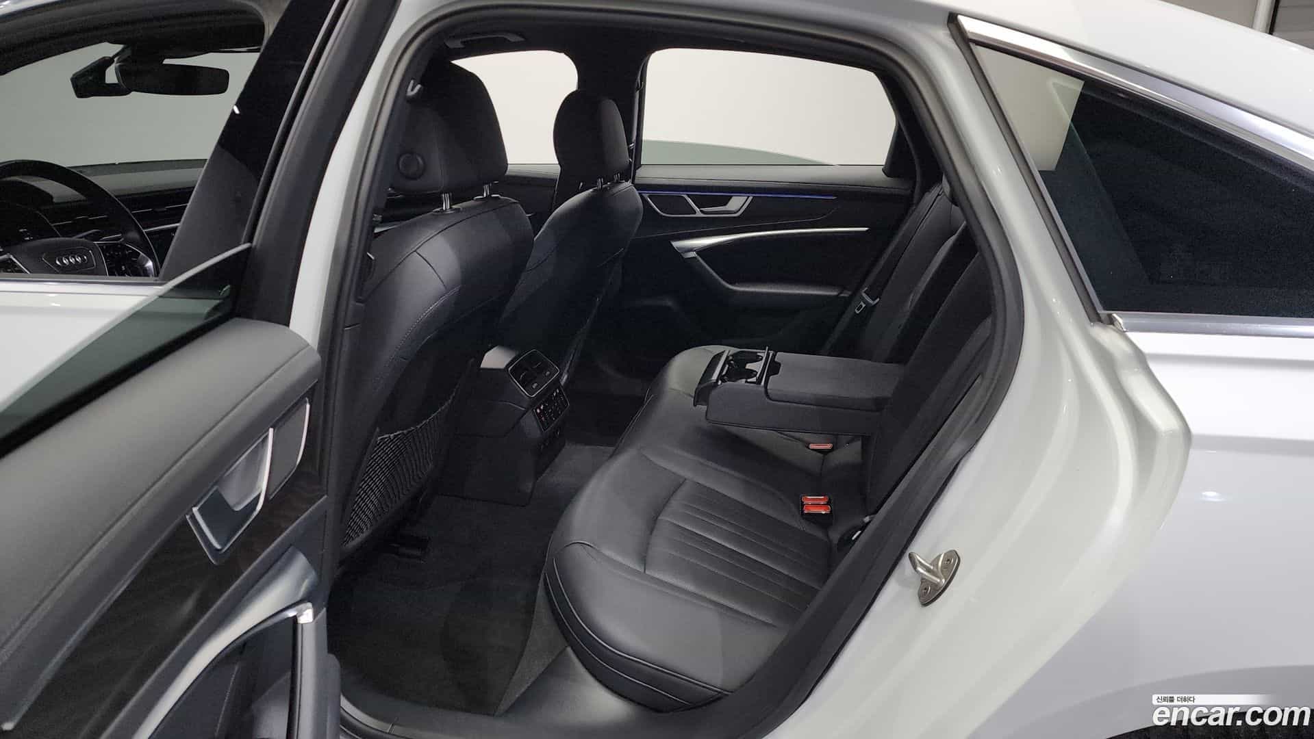 A6 Audi 2023.11-OPTION-015