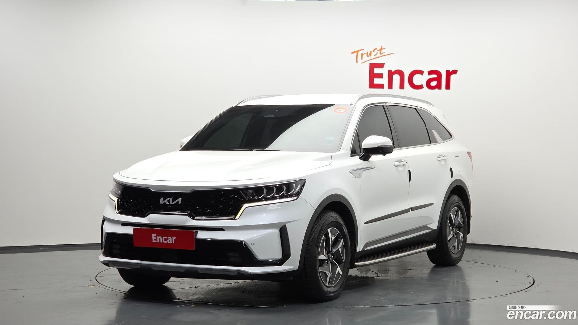 Main__Slider__Photo:Sorento Kia 2023.4-0