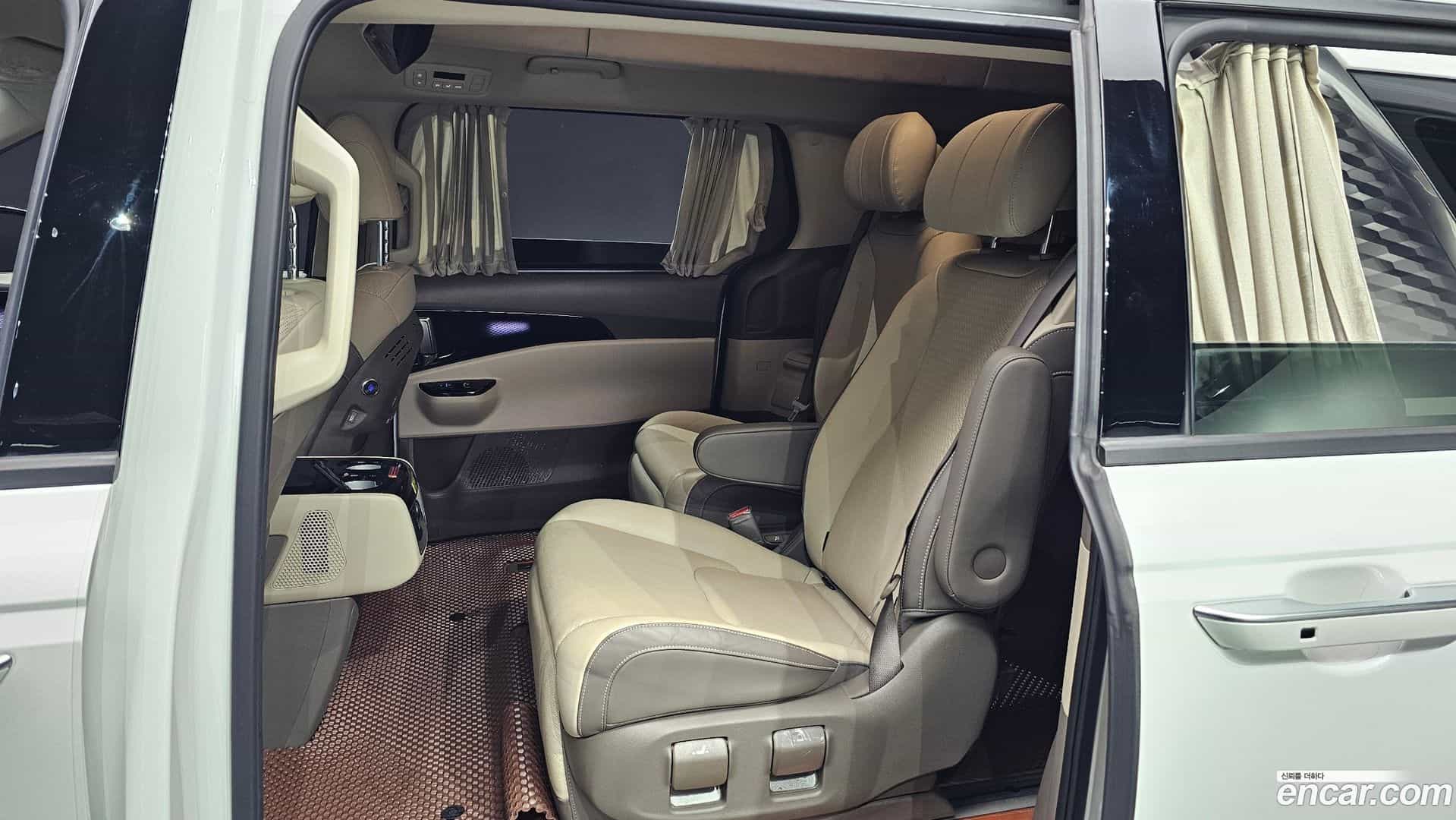 Canival Kia 2023.3-OPTION-016