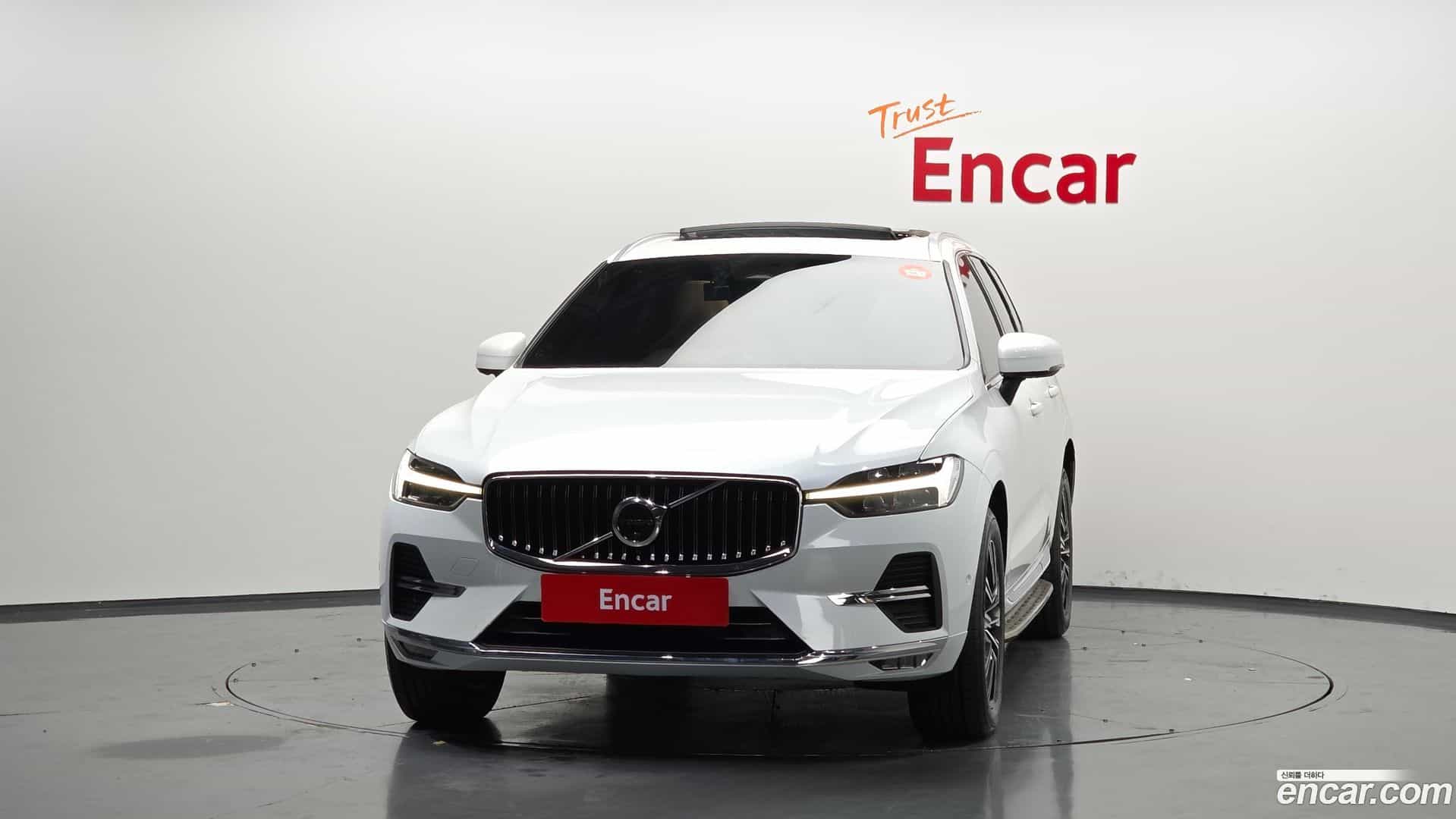 XC60 Volvo 2022.1-OUTER-003
