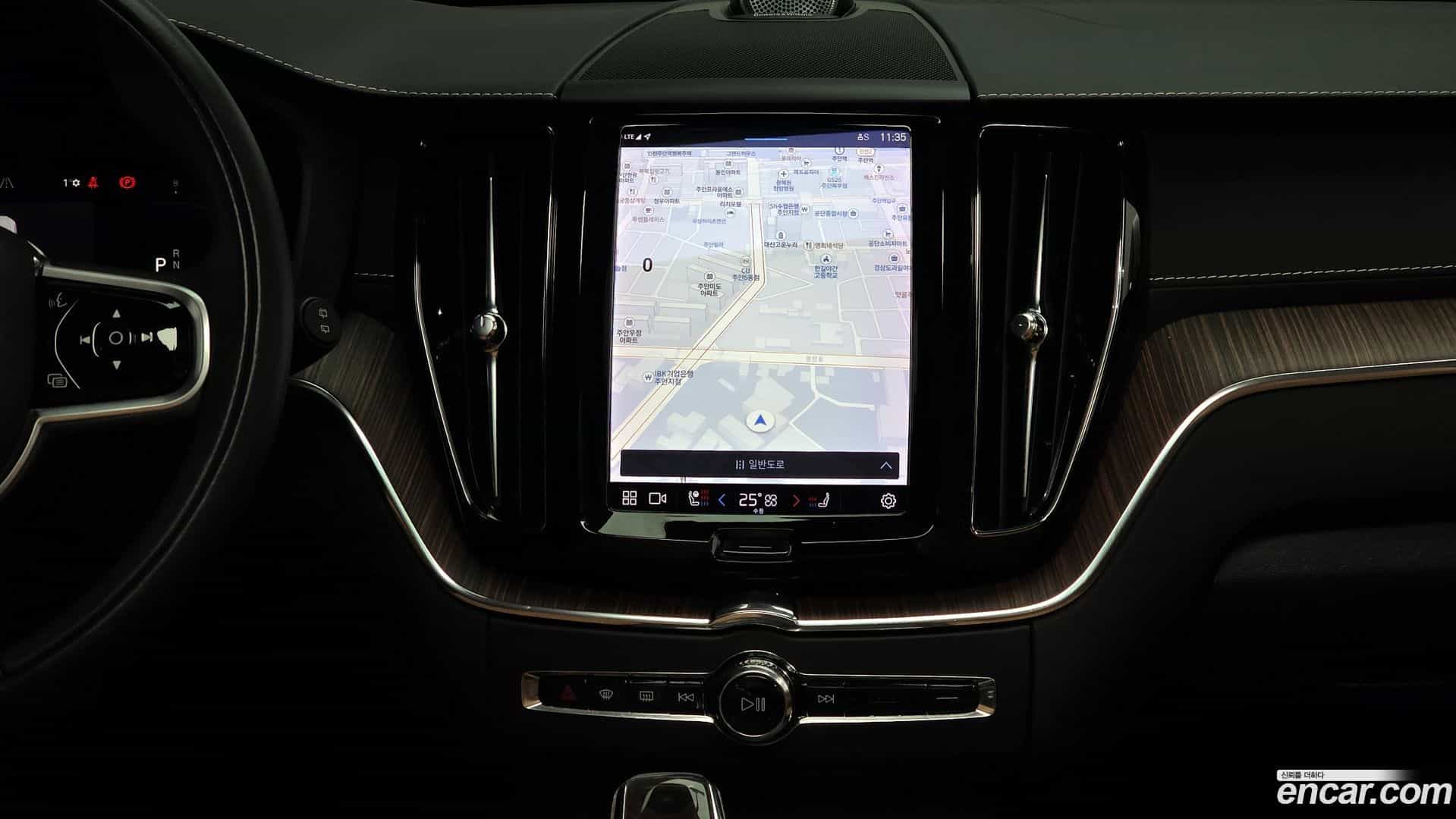 XC60 Volvo 2022.1-OPTION-018