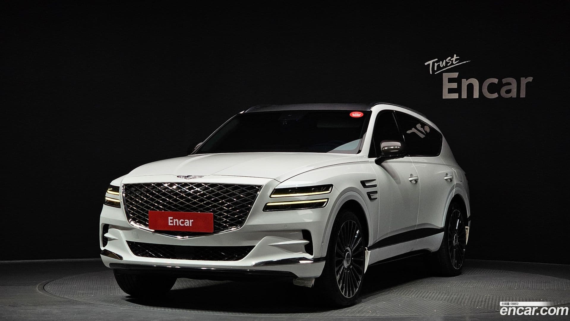 Main__Slider__Photo:GV80 Genesis 2020.10-0